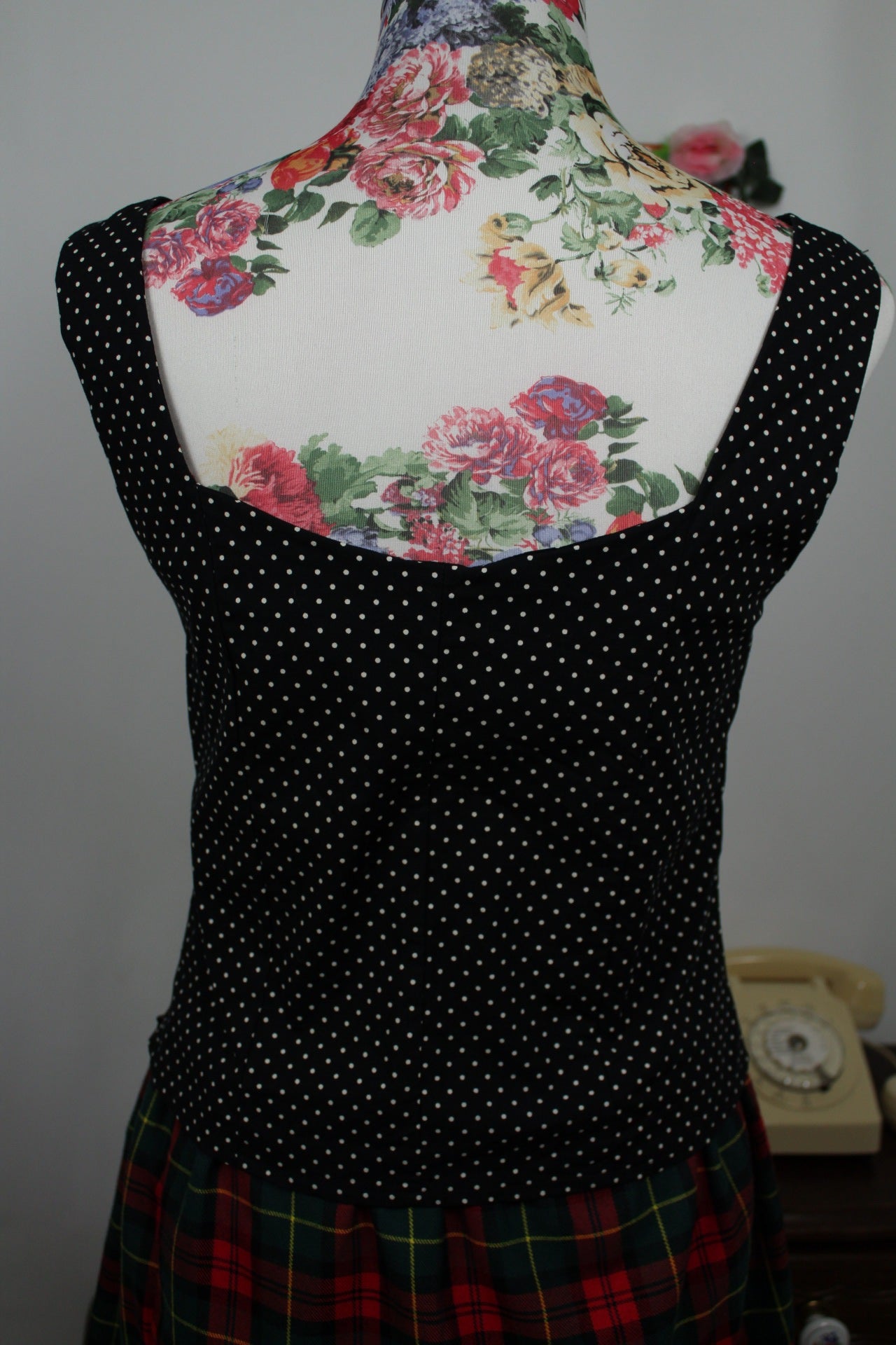 🌸🍒Débardeur Y2k 2000s Ici et Maintenant style rétro pin-up romantique - Taille 36🍒🌸