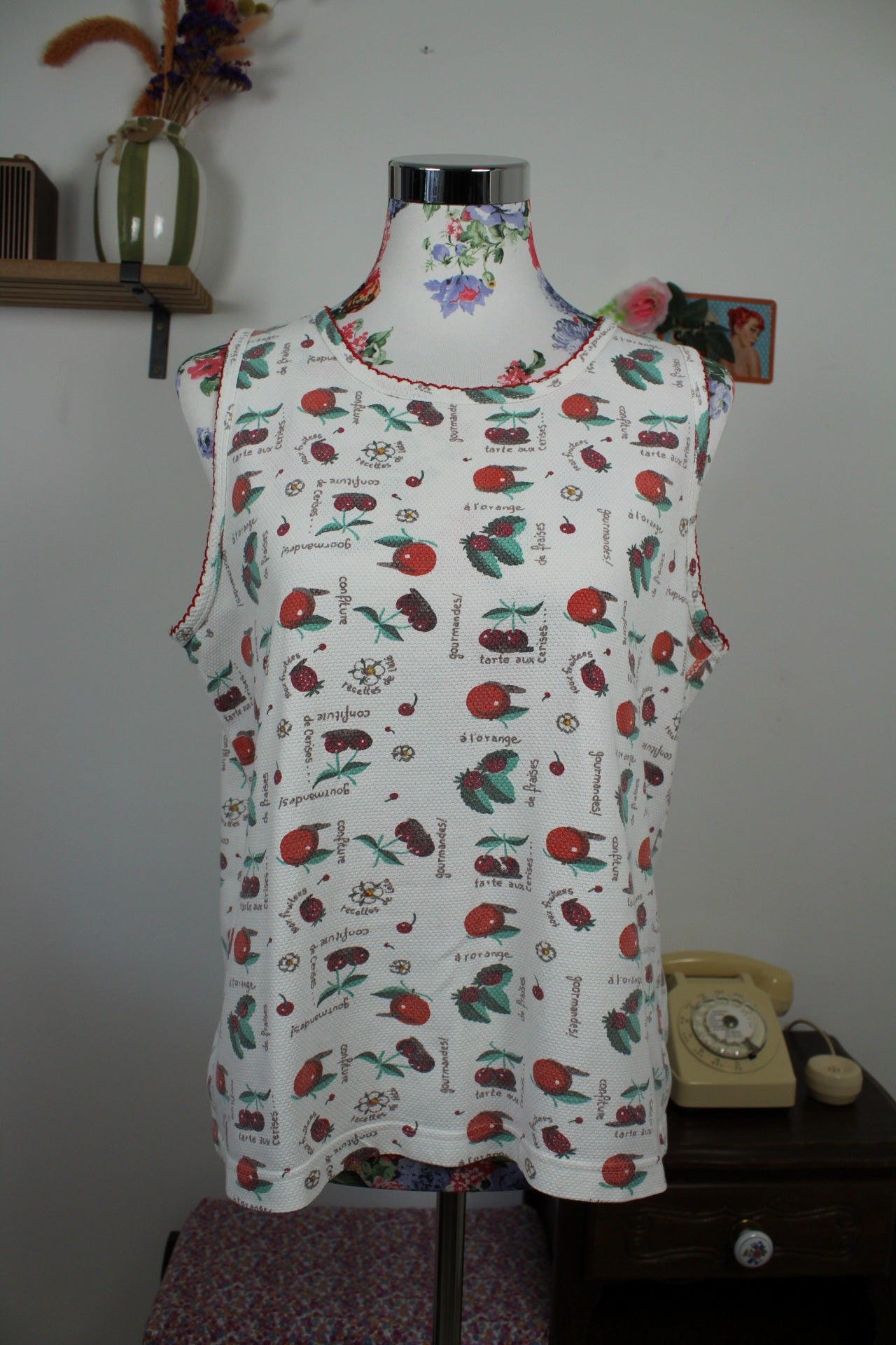 🌸🍒Débardeur vintage 70/80's fruits rouges & fleurs - Taille 40/42🍒🌸