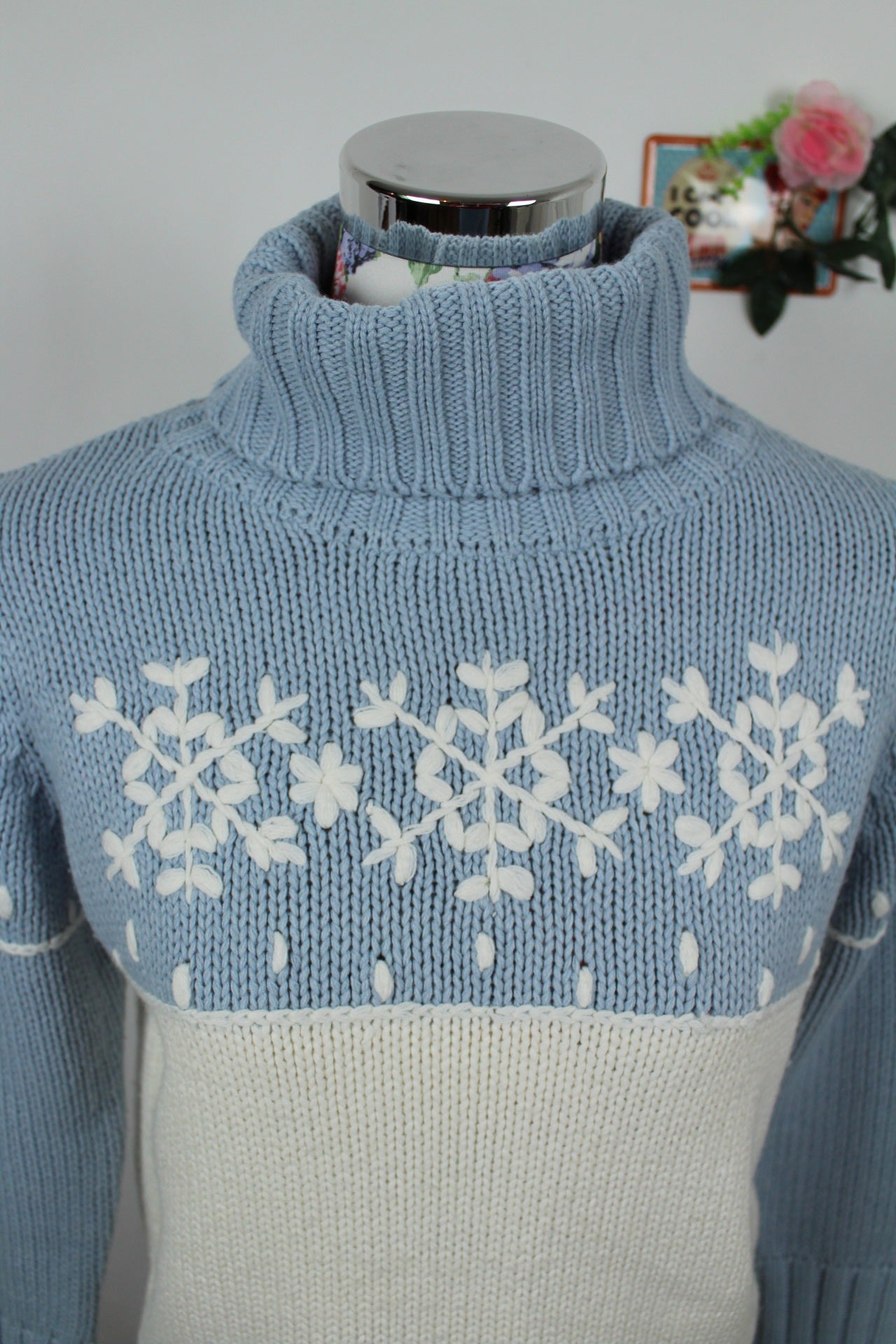 🌸🍒Pull bleu vintage années 90 col roulé & flocons - Taille 38🍒🌸