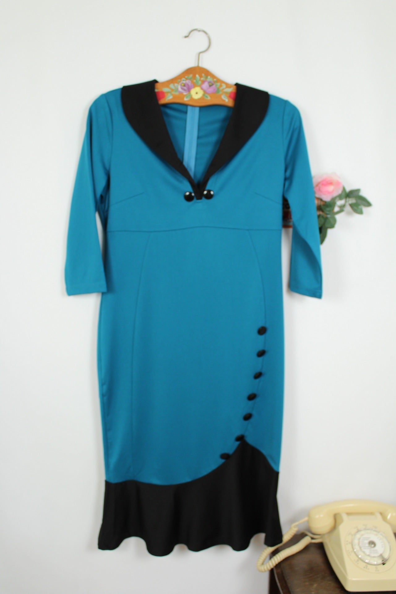 🌸🍒Robe pin-up bleu intense coupe sirène - Nice Forever - Taille 38🍒🌸