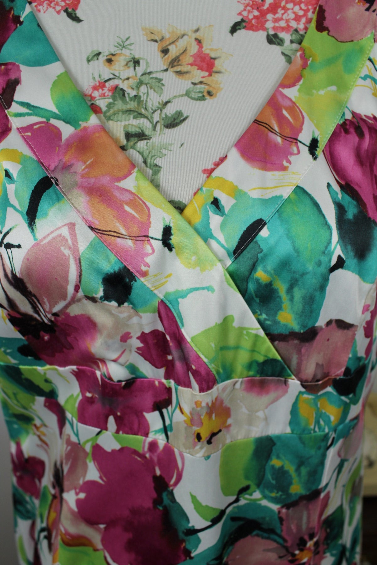 Robe vintage années 80/90 fleure façon aquarelle satinée - Taille 38/40