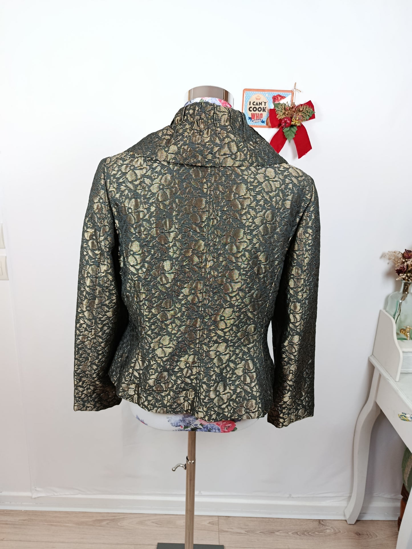 ✨Veste brocart dorée vintage H&M 2000's - chic & festive✨