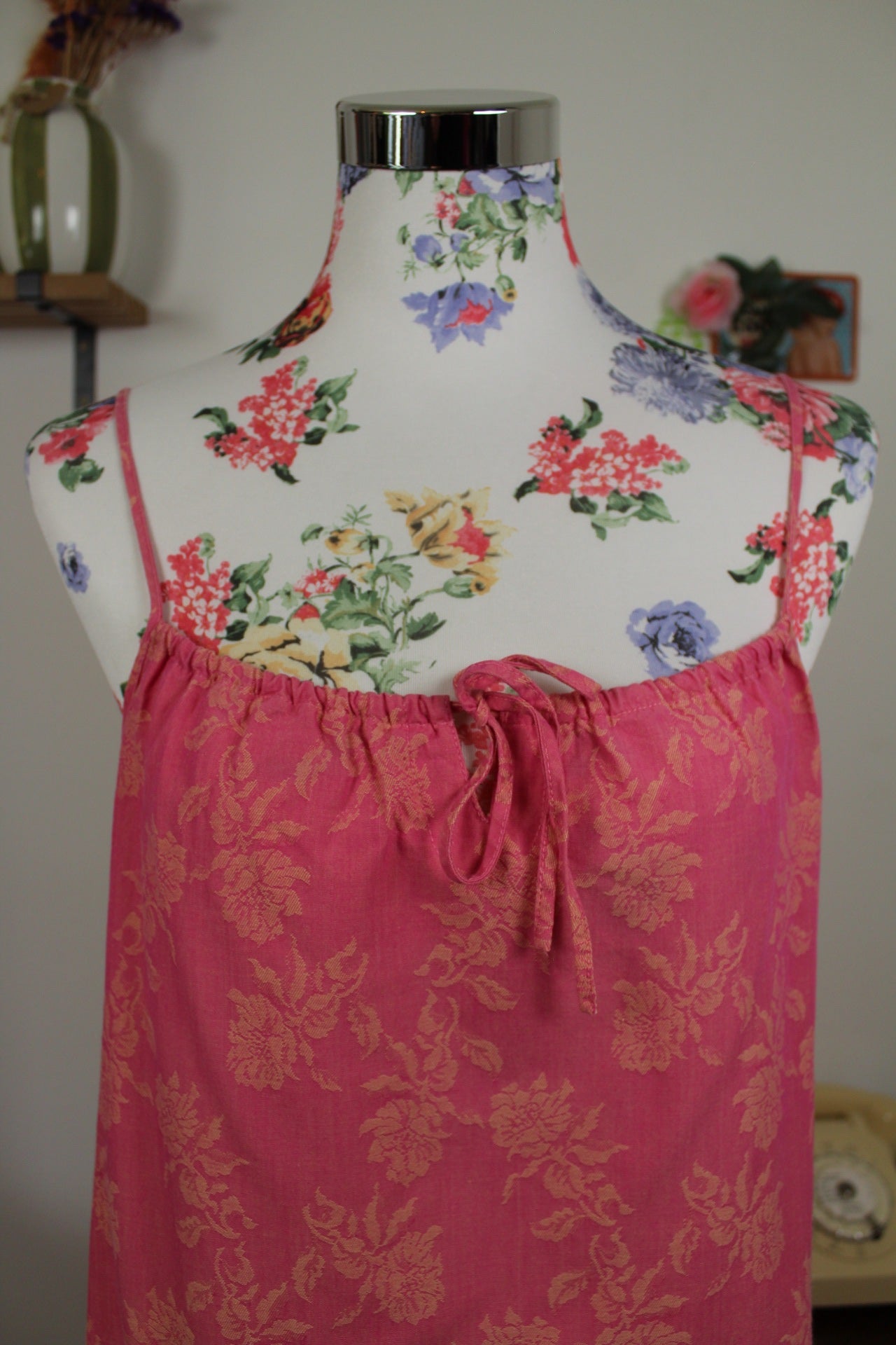 🌸🍒Robe vintage 90's Etam rose bonbon & fleurs en relief - 100% coton - Taille 38🍒🌸