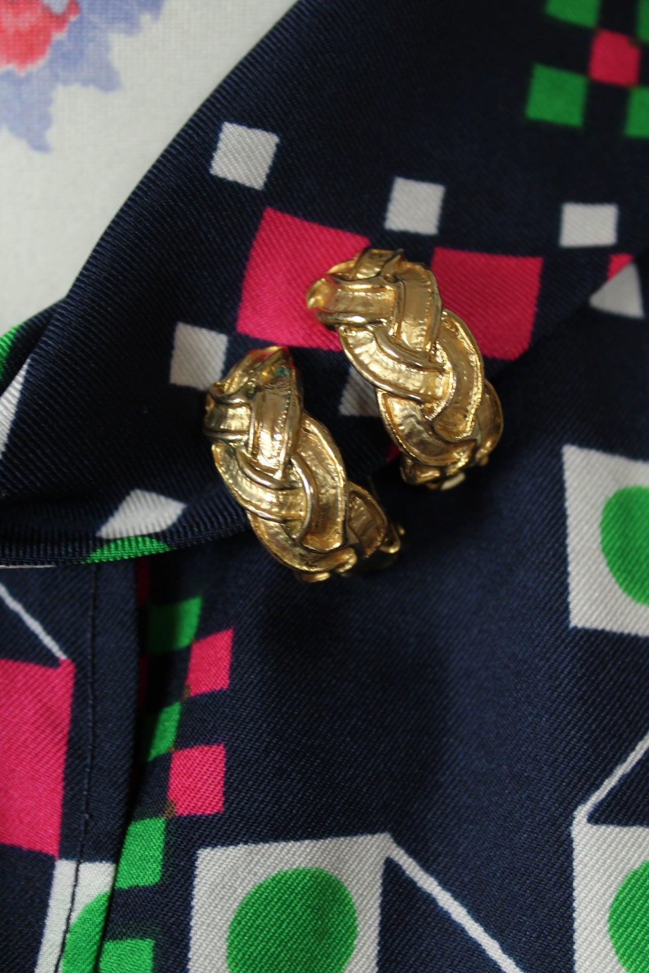 🌸🍒Boucles d'oreilles vintage 80's métal doré entrelacé sculptural 🍒🌸