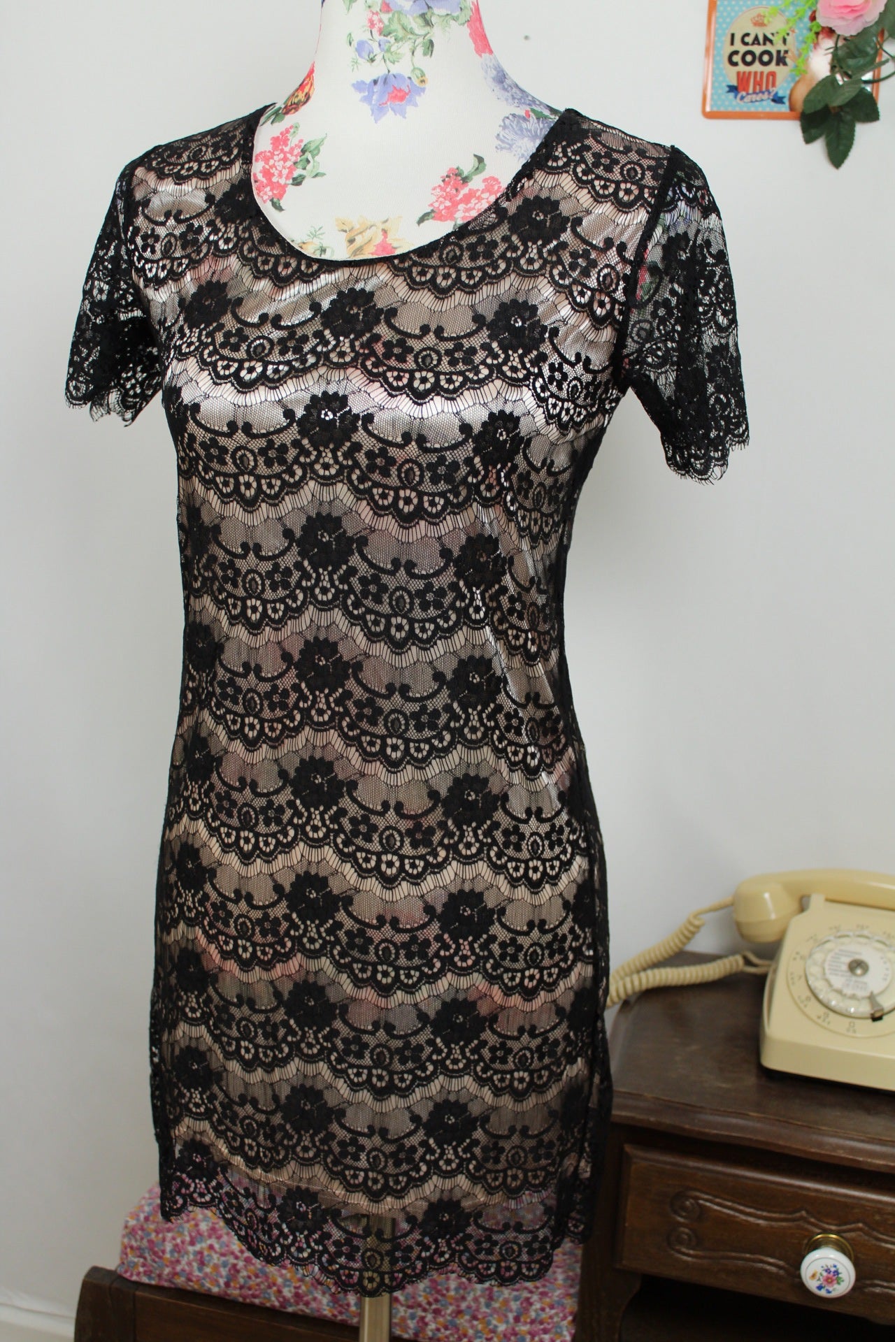 🌸🍒Tunique pin-up/goth romantique en dentelle fleurie - Vintage Dressing - Taille 36🍒🌸