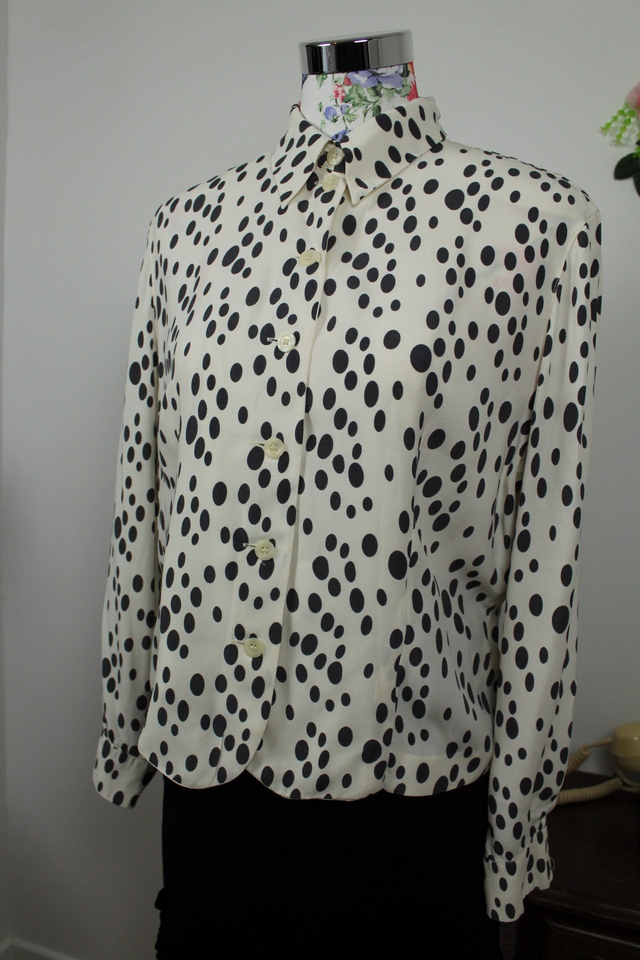 🌸🍒Chemise vintage Betty Barclay 80/90's - blanc écru & pois noir - Taille 40/42🍒🌸
