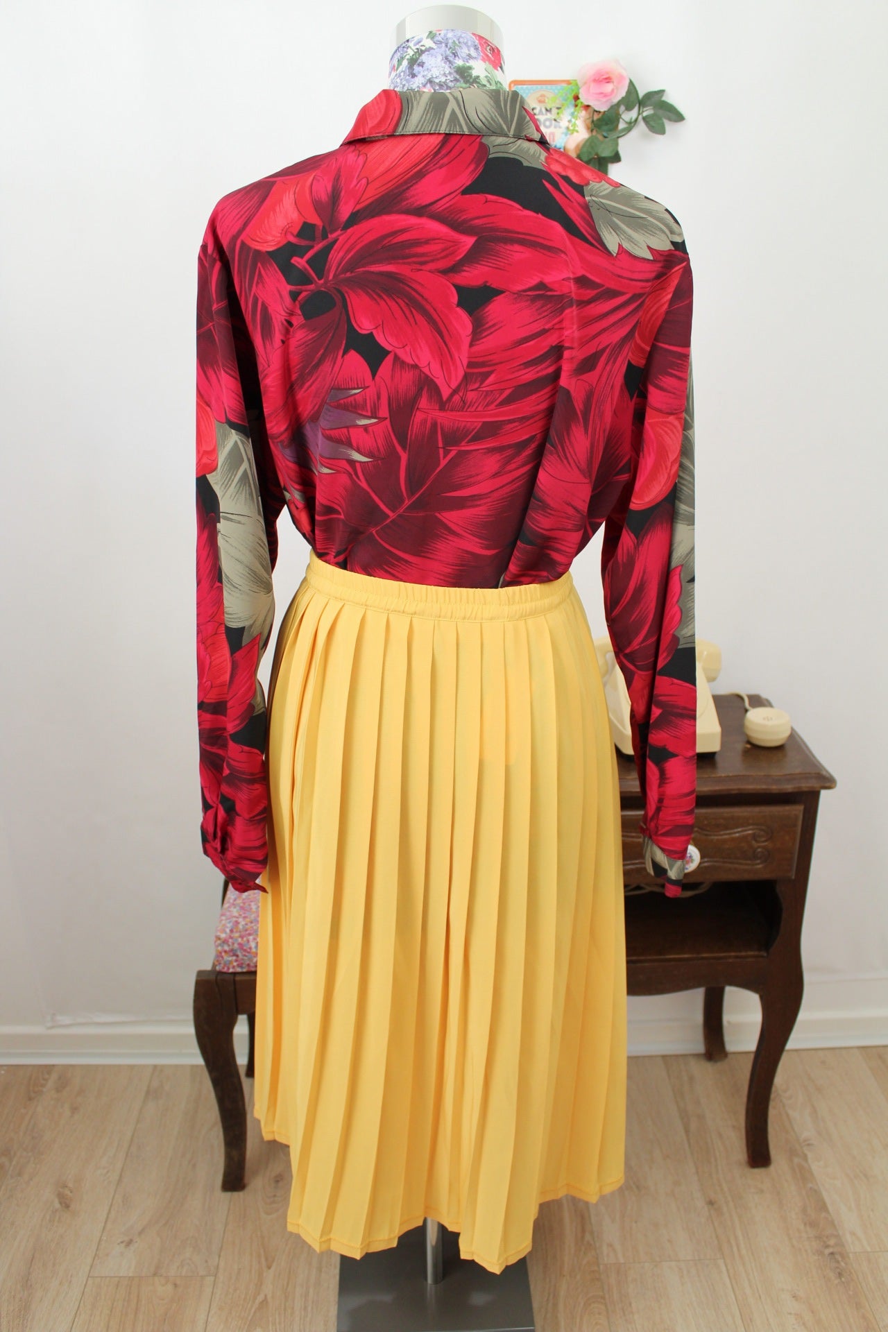 🌸🍒Jupe midi plissée vintage 80's jaune ensoleillé - Taille 40/42🍒🌸