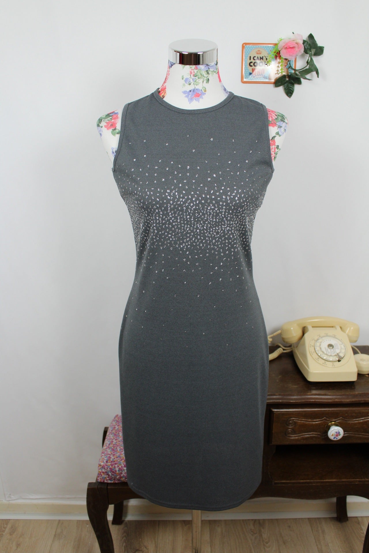 🌸🍒Robe vintage grise à strass 90's - made in U.K - Taille 34/36🌸🍒