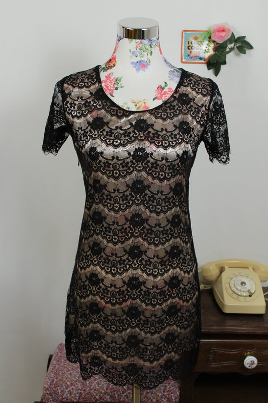 🌸🍒Tunique pin-up/goth romantique en dentelle fleurie - Vintage Dressing - Taille 36🍒🌸