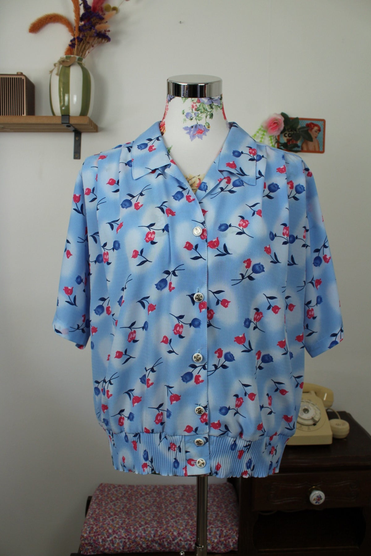 🌸🍒Chemise vintage années 90 bleu lumineux & tulipes - Taille 44/46🍒🌸