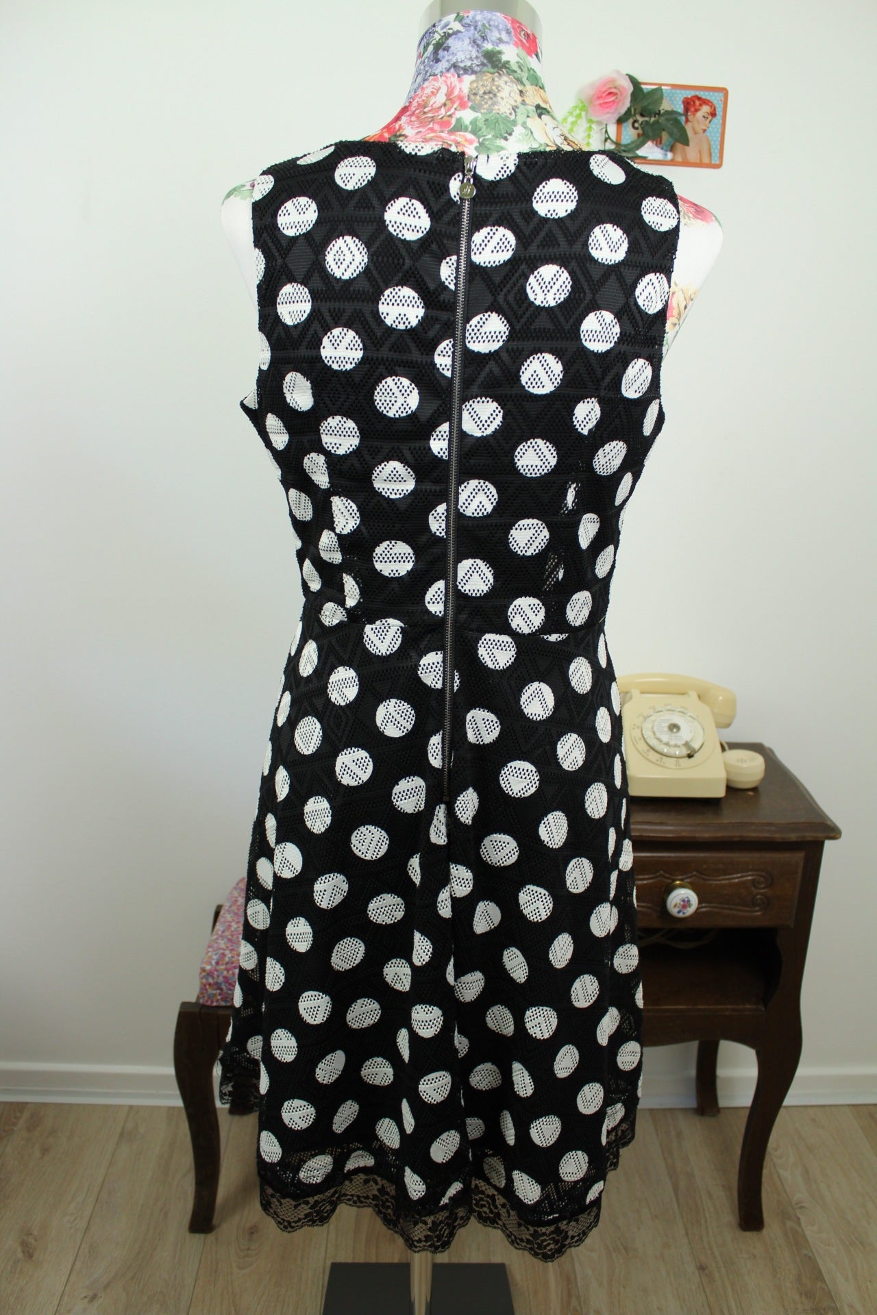 🌸🍒Robe pin-up/rockabilly Jus d'Orange pois ajourés - Taille 38🍒🌸