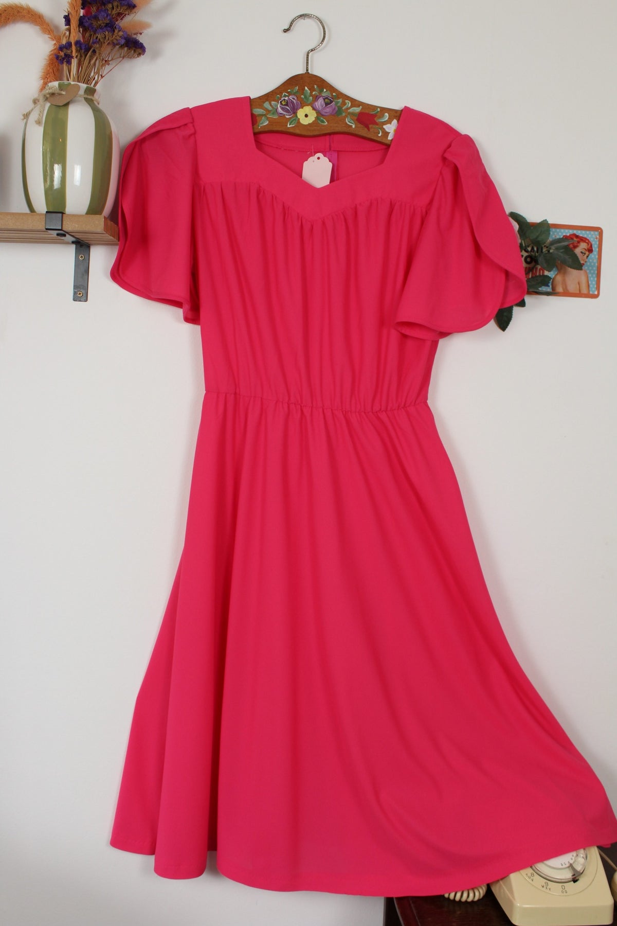 Robe vintage années 80 fuchsia flashy & manches retombantes fendues - Taille 36/38