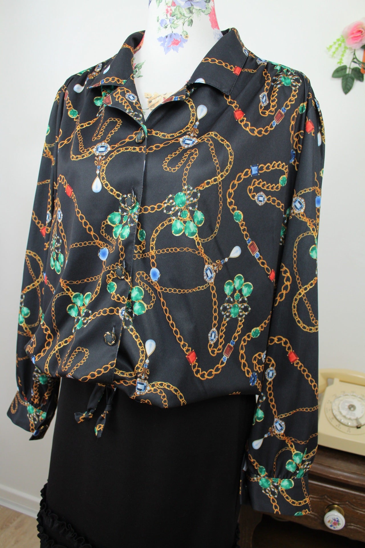 🌸🍒Blouse vintage 80/90s chaîne & bijoux col chemise - Afibel - Taille 44/46🍒🌸