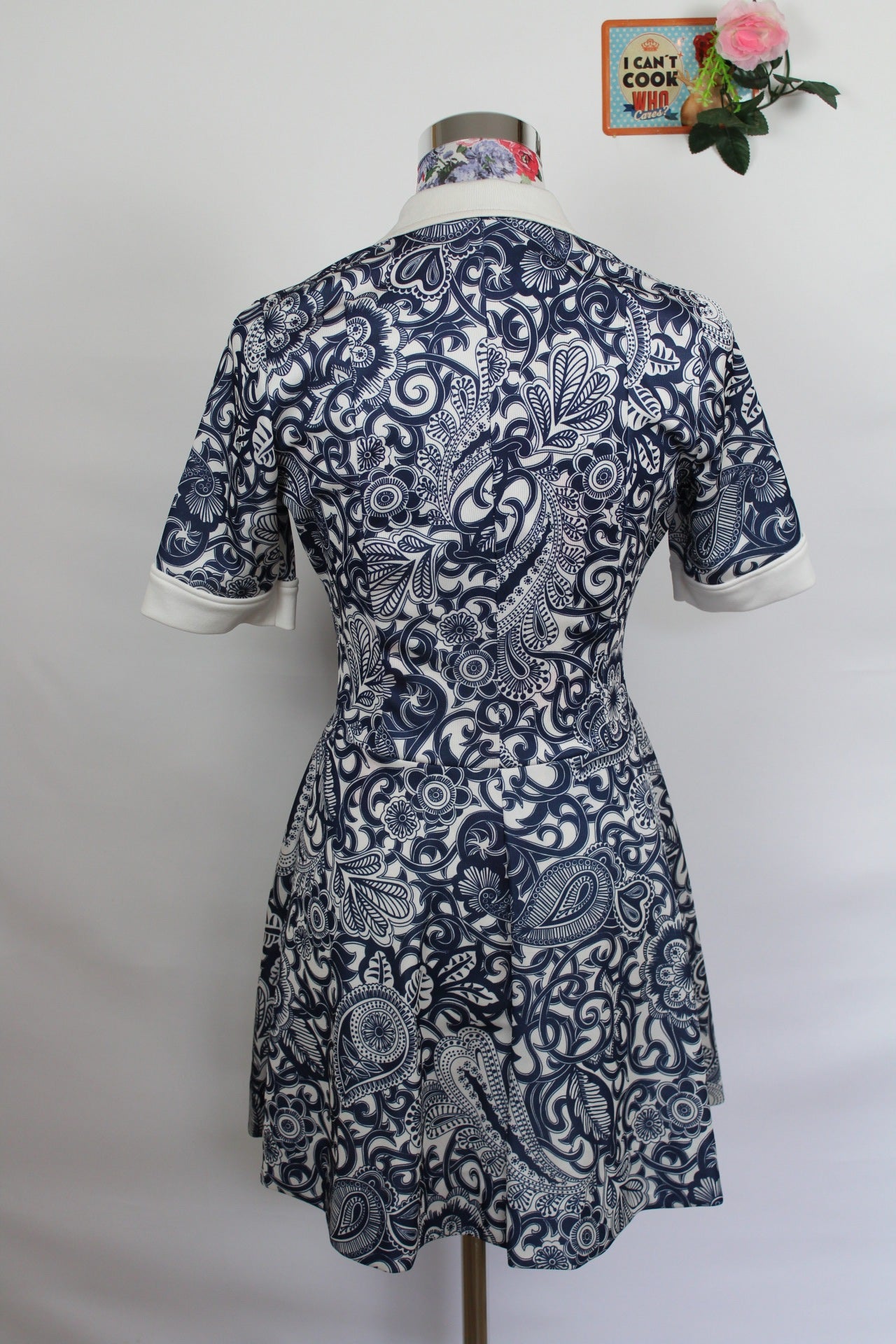 🌸Robe vintage navy fleurie baroque 70's - made in France🍒