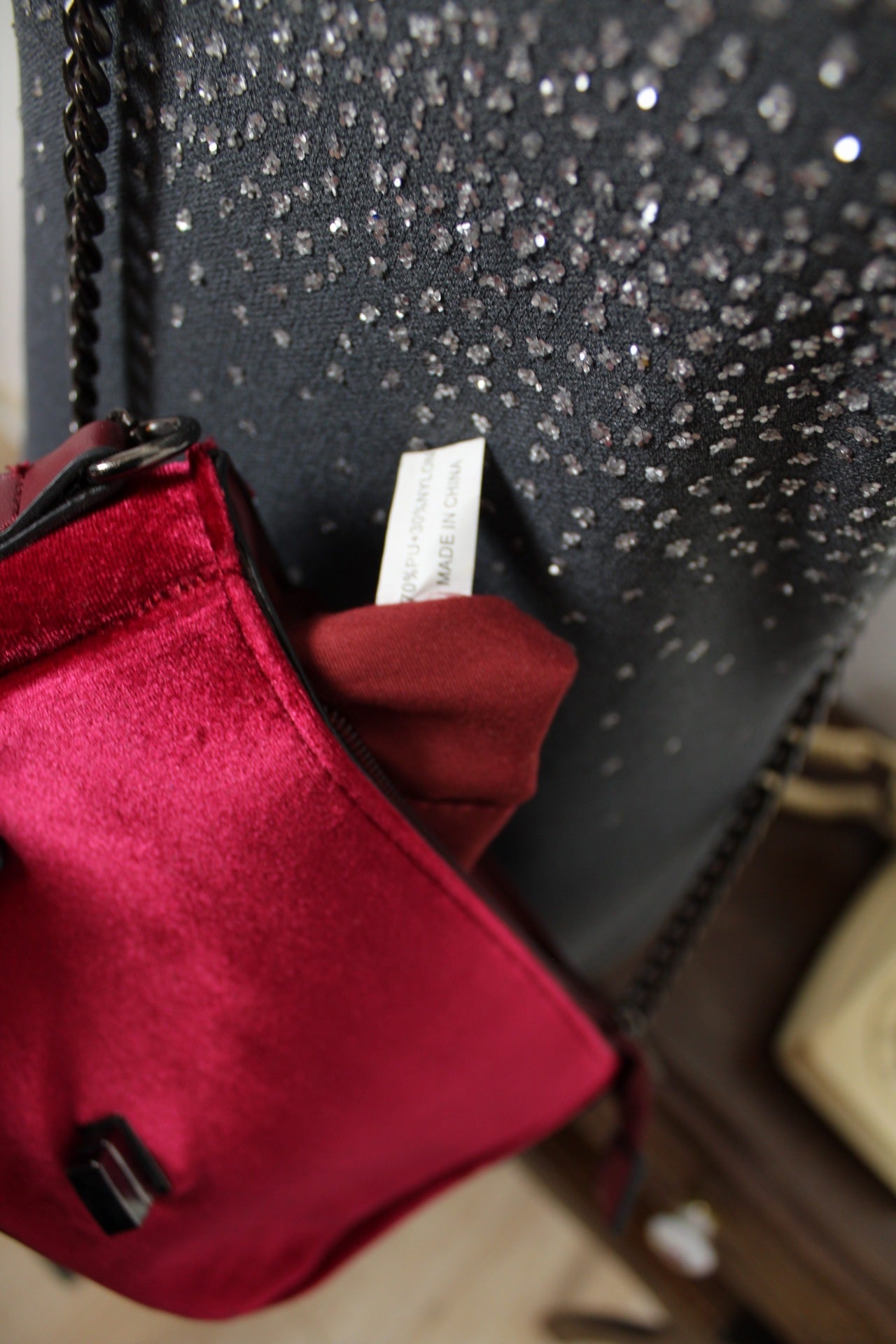 🌸🍒Sac de soirée velours framboise matelassé & perles nacrées🍒🌸