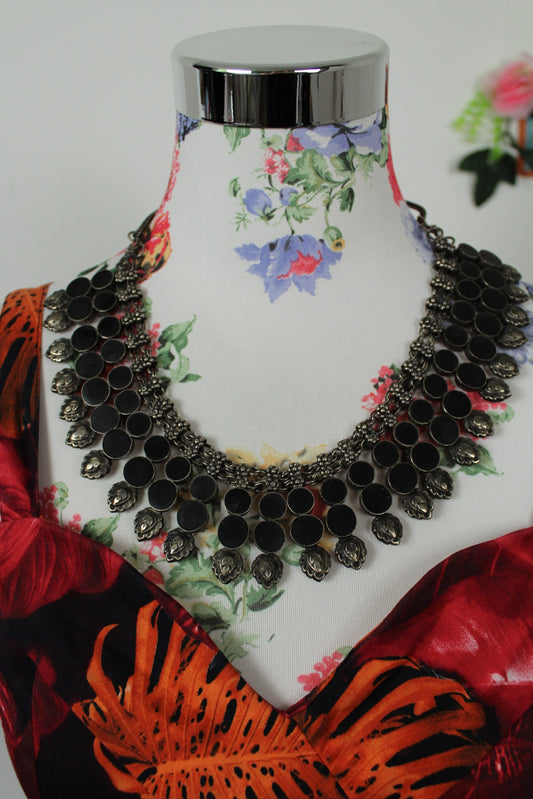 🌸🍒Collier vintage 90's bohème/ethnique en métal gris🍒🌸