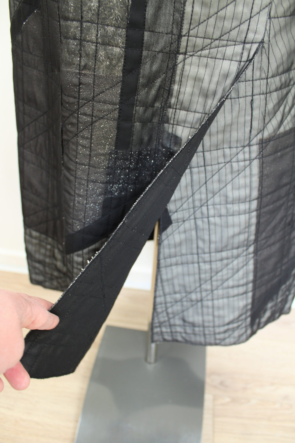 ✨Robe de soirée graphique métallisée BCBG Maxazria✨