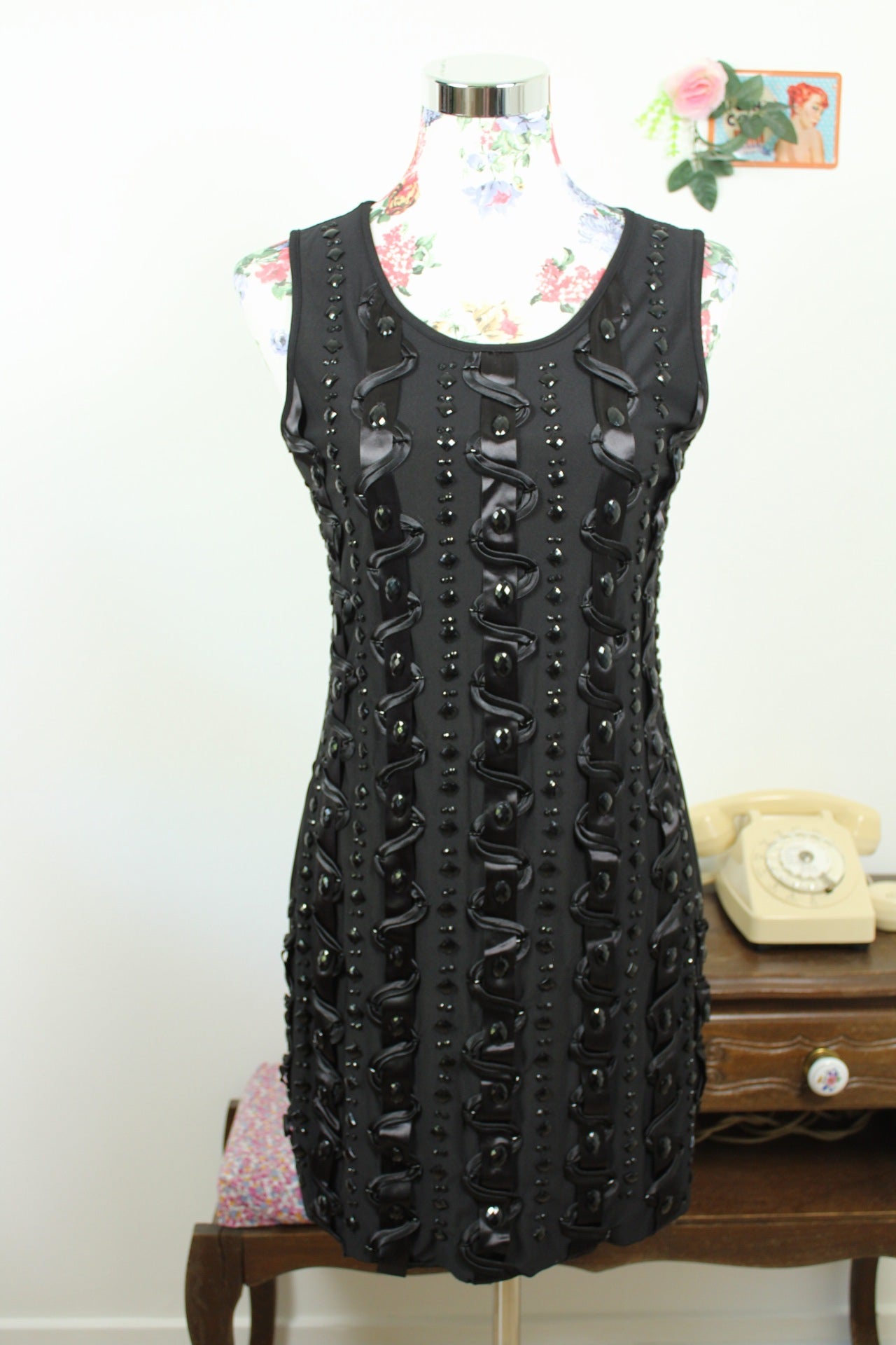 🌸🍒Robe 2000's dark romantique perles & rubans satinés - Taille 36/38🍒🌸