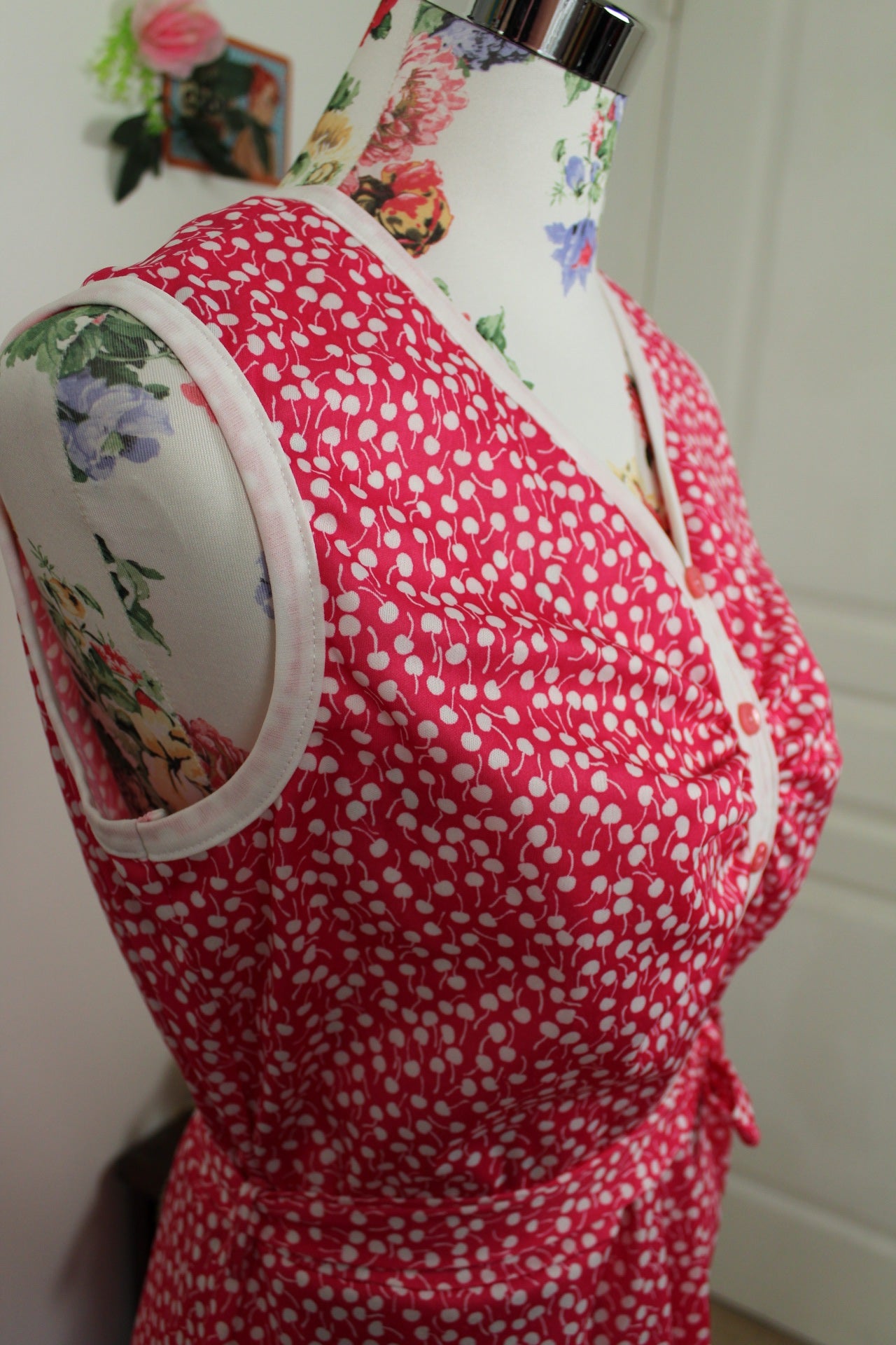 🌸🍒Robe vintage 70's rose pep's motif petites cerises style pin-up🍒🌸