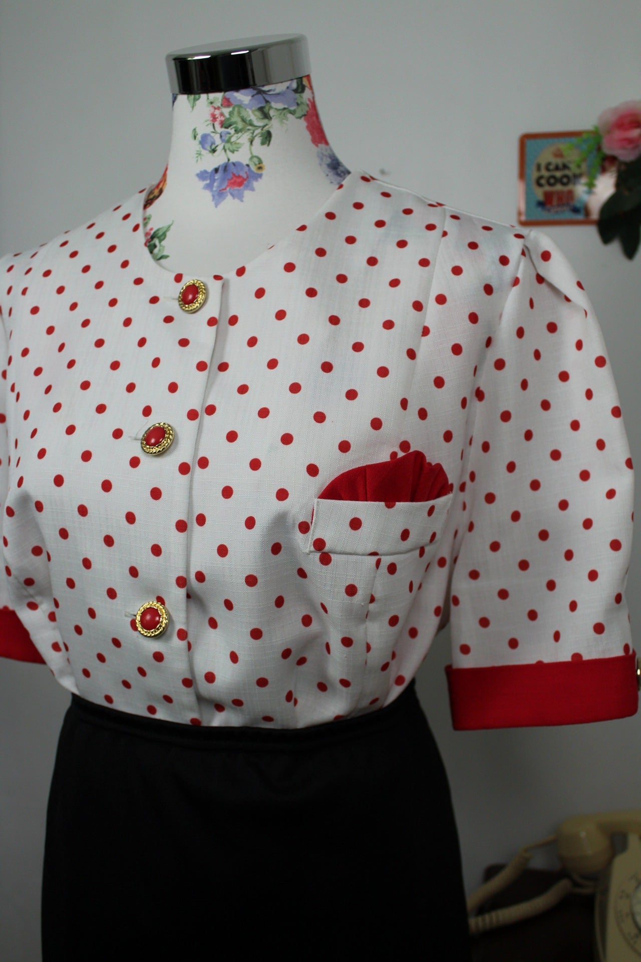 🌸🍒Blouse vintage 80's esprit tailleur pin-up rockabilly - pois & boutons bijoux - Taille 44🍒🌸