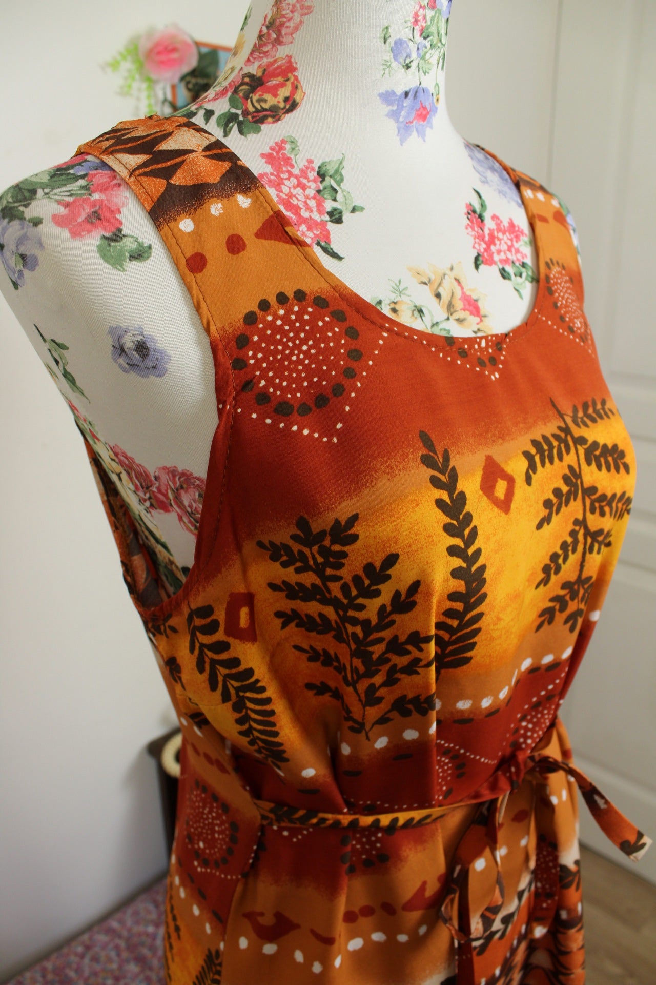 🌸🍒Robe vintage 90's motifs style ethnique façon coucher de soleil - Taille 38🍒🌸