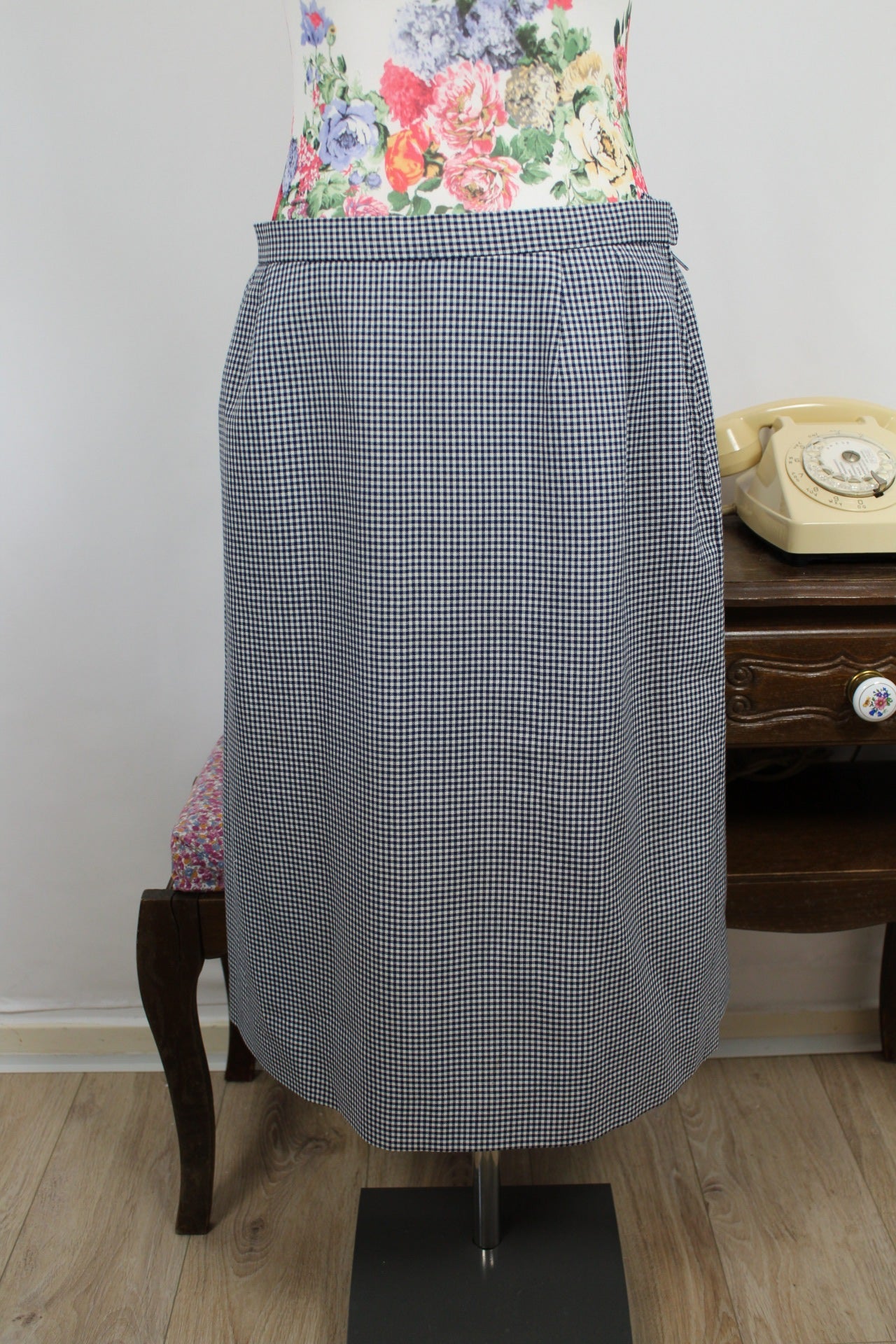 🌸🍒Jupe vintage 80's à carreaux vichy marine & blanc - Taille 42🍒🌸