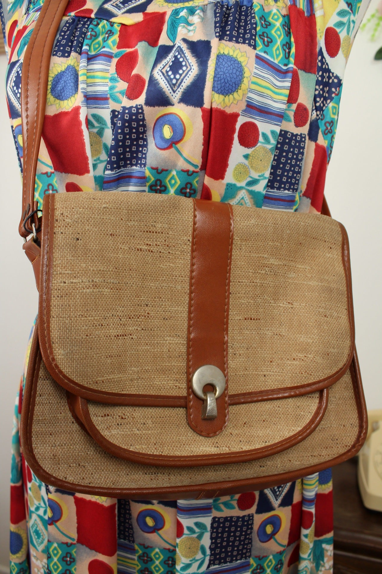 🌸🍒Sac vintage années 70/80 bi-matière toile + cuir camel🍒🌸