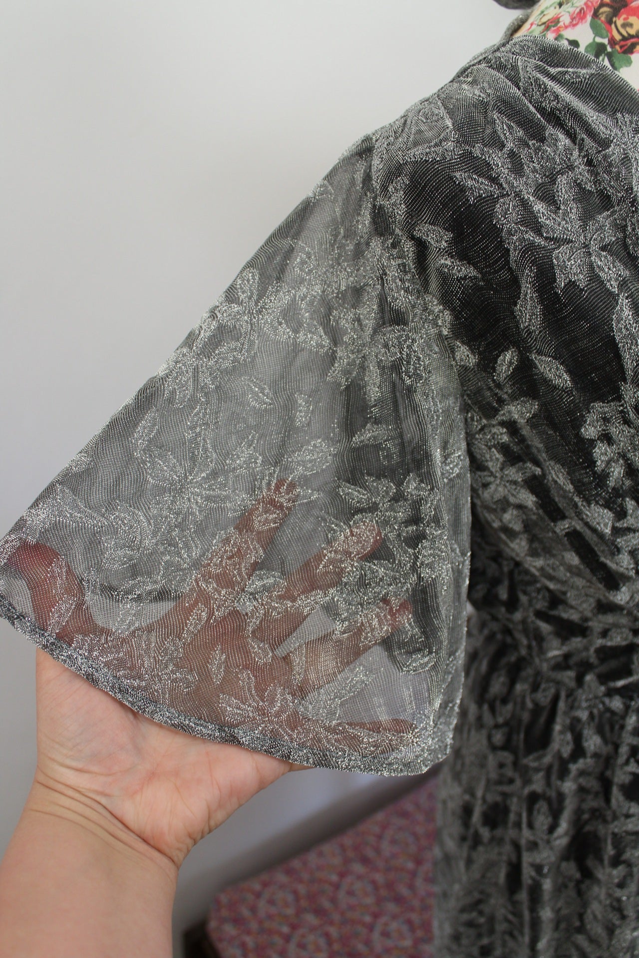 🌸🍒Robe rétro glitter lurex argentée fleurie Rétro & Icône Paris - Taille 36🍒🌸
