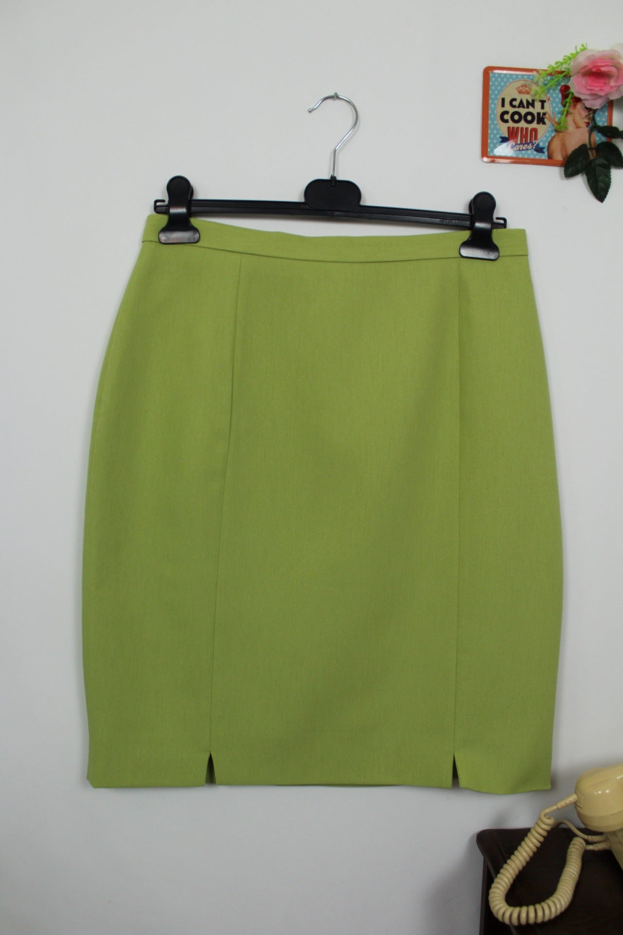 🌸🍒Jupe vintage 80's vert lumineux longueur genoux - Taille 42🍒🌸