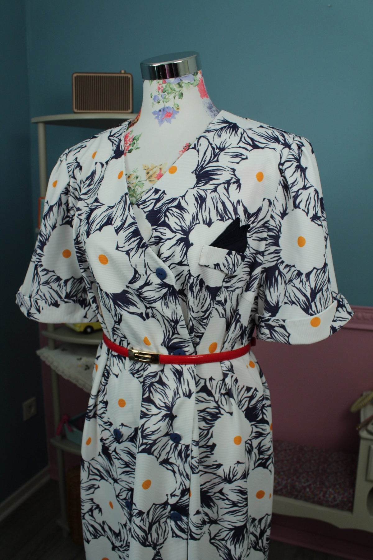 Robe vintage années 80 marguerites graphiques esprit seventies - Taille 46/48