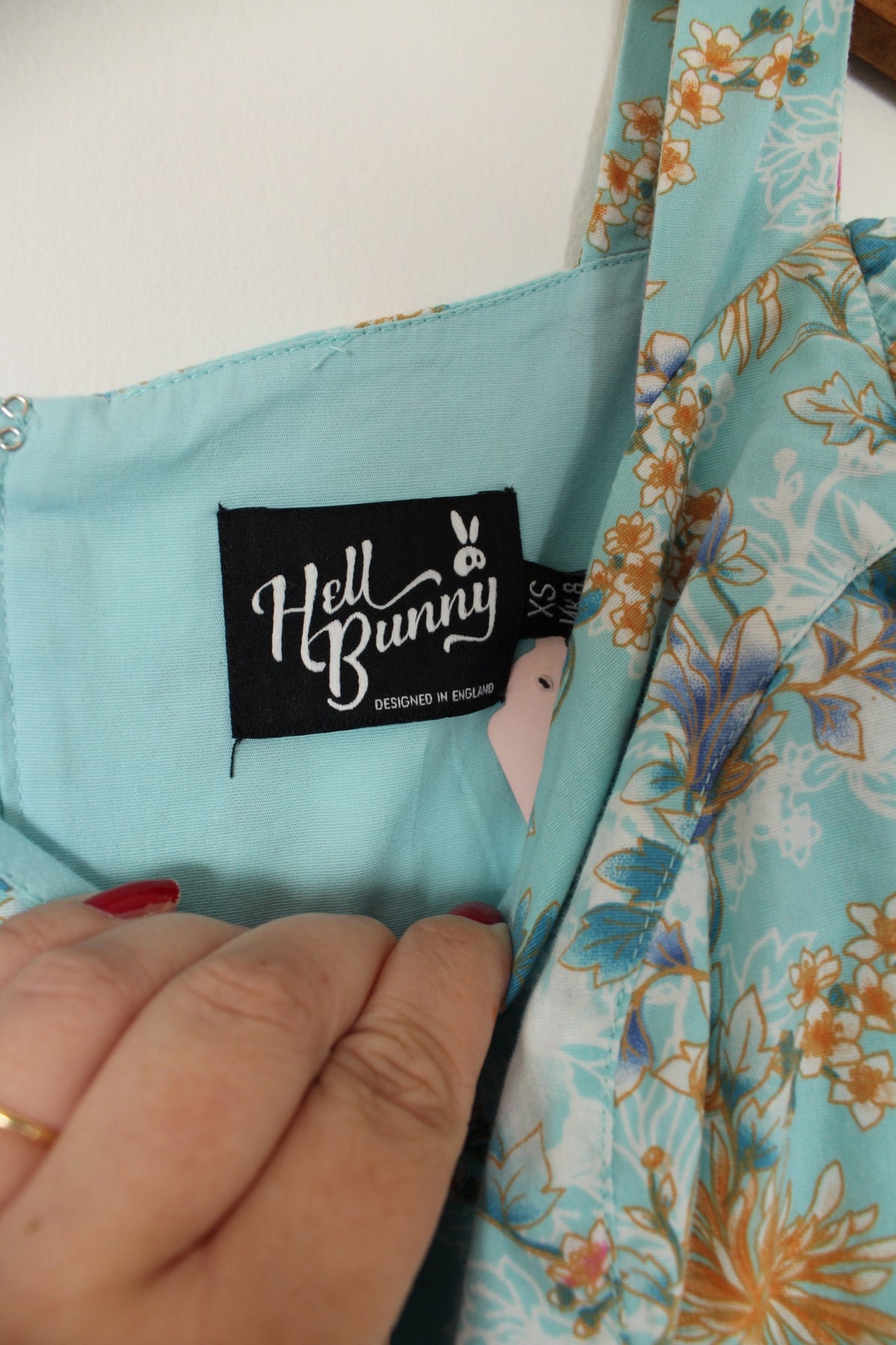 Robe pin-up/rockabilly Hell Bunny bleu ciel intense fleurie - Taille 34 petit 36