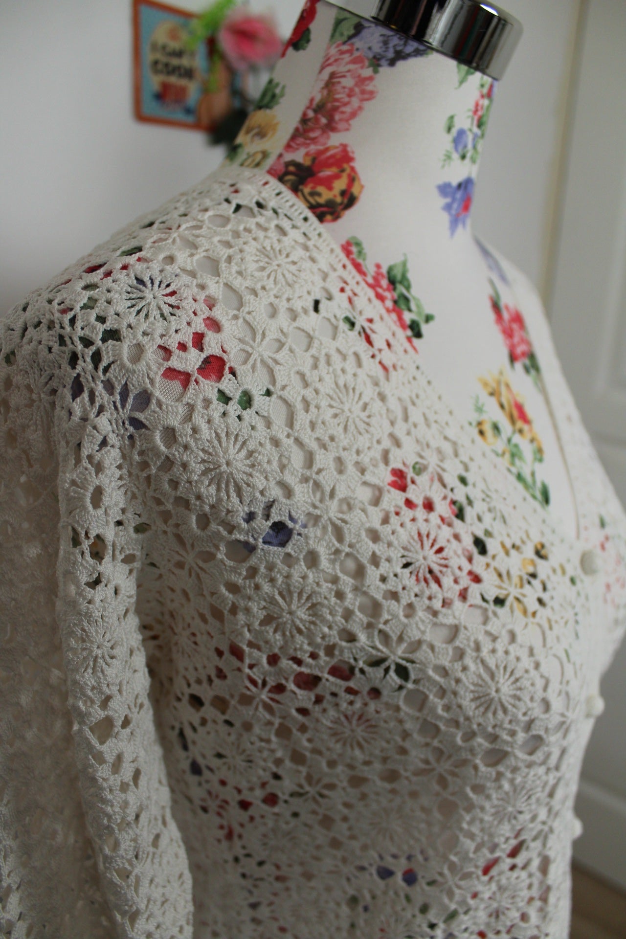 🍒🌸Gilet vintage 90's en crochet blanc fleuri ajouré - taille 38🌸🍒