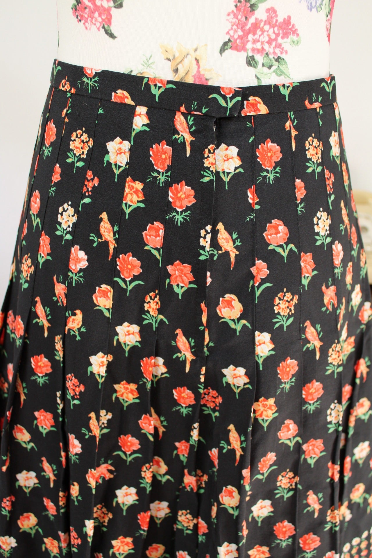 🌸🍒Jupe plissée vintage 70's romantique oiseaux & fleurs - Taille 36🍒🌸