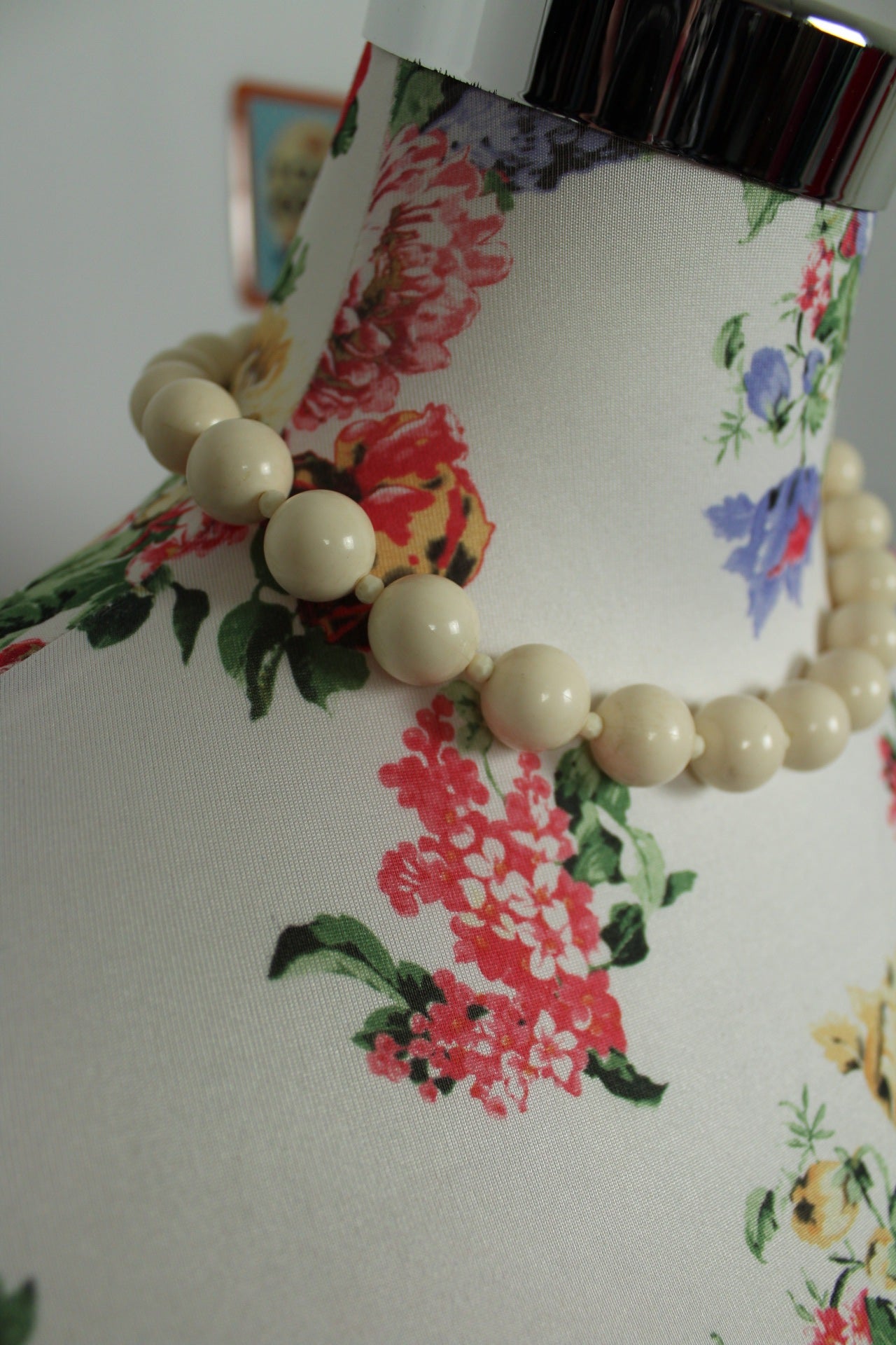 🌸🍒Collier vintage 80's ras du cou perles blanc ivoire🍒🌸