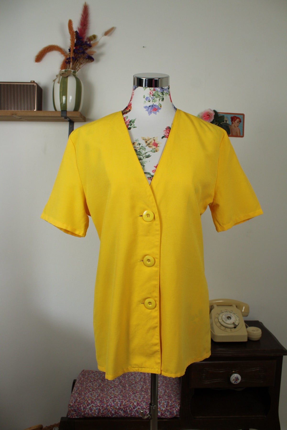Blouse vintage années 90 jaune soleil en viscose - chic & lumineuse - Taille 38/40