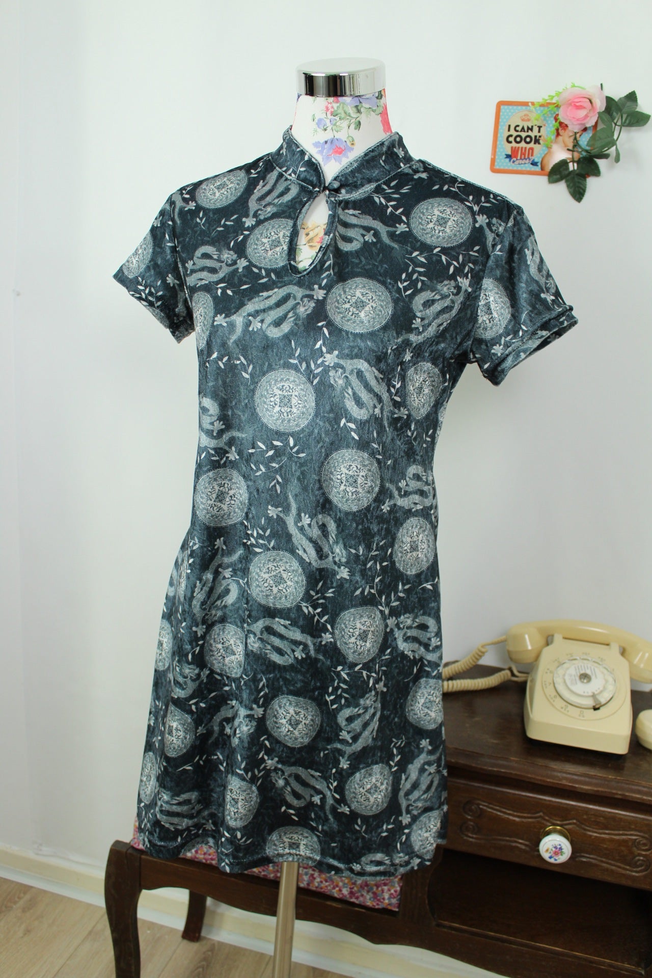 🌸🍒Robe vintage 90's asiatique dragon/médaillon col mao - made in France - Taille 38🍒🌸