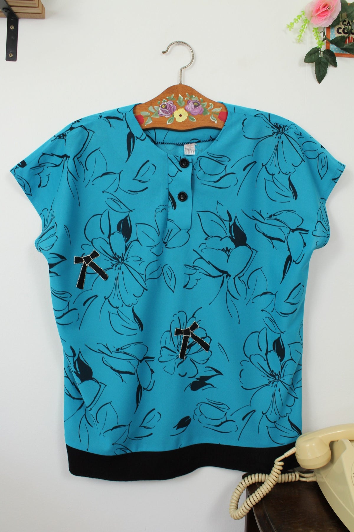 🌸🍒Blouse vintage années 80 bleu lumineux fleuri - Taille 40/42🍒🌸