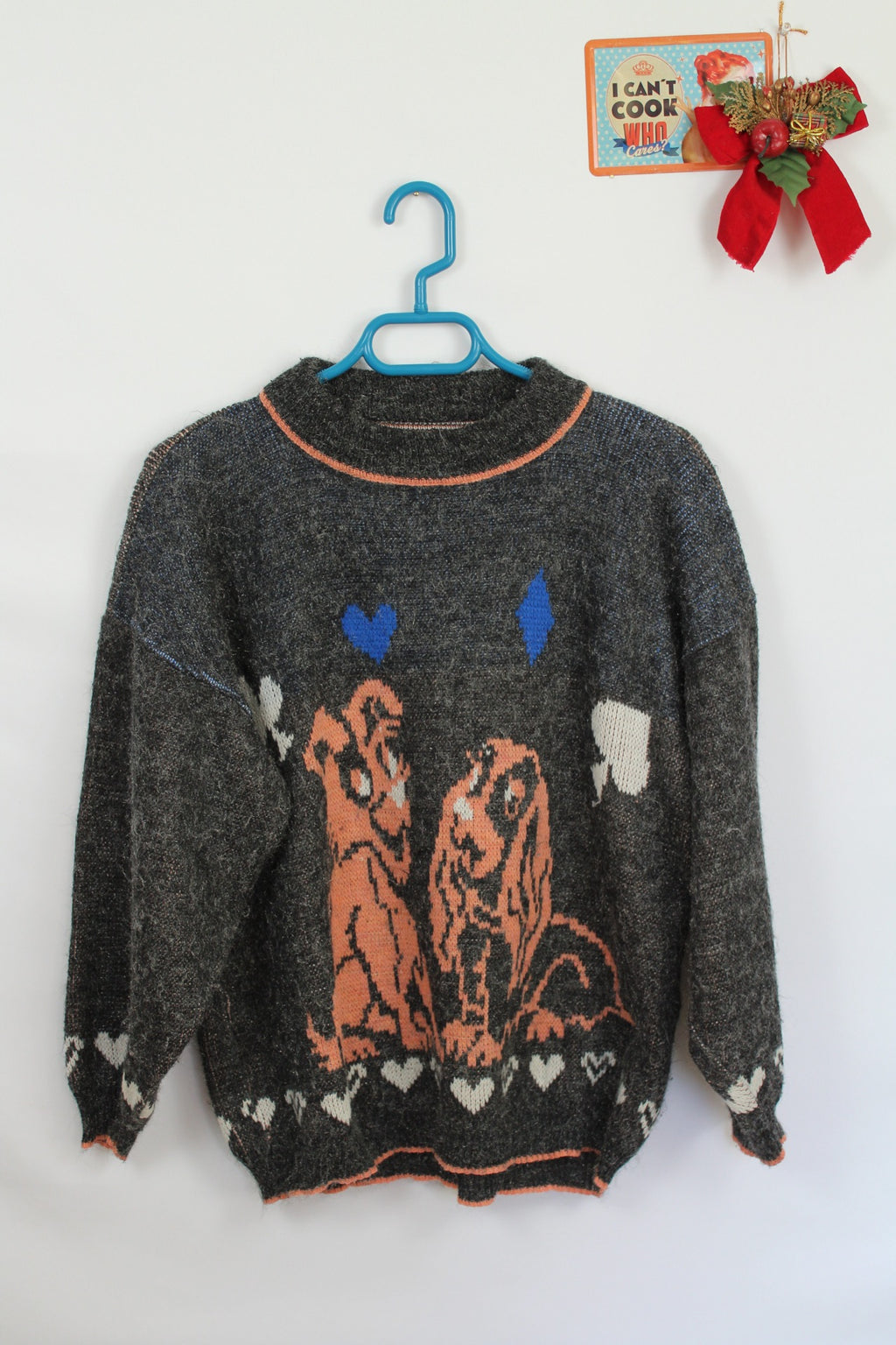 ✨Pull vintage "La Belle et Le Clochard" années 80✨