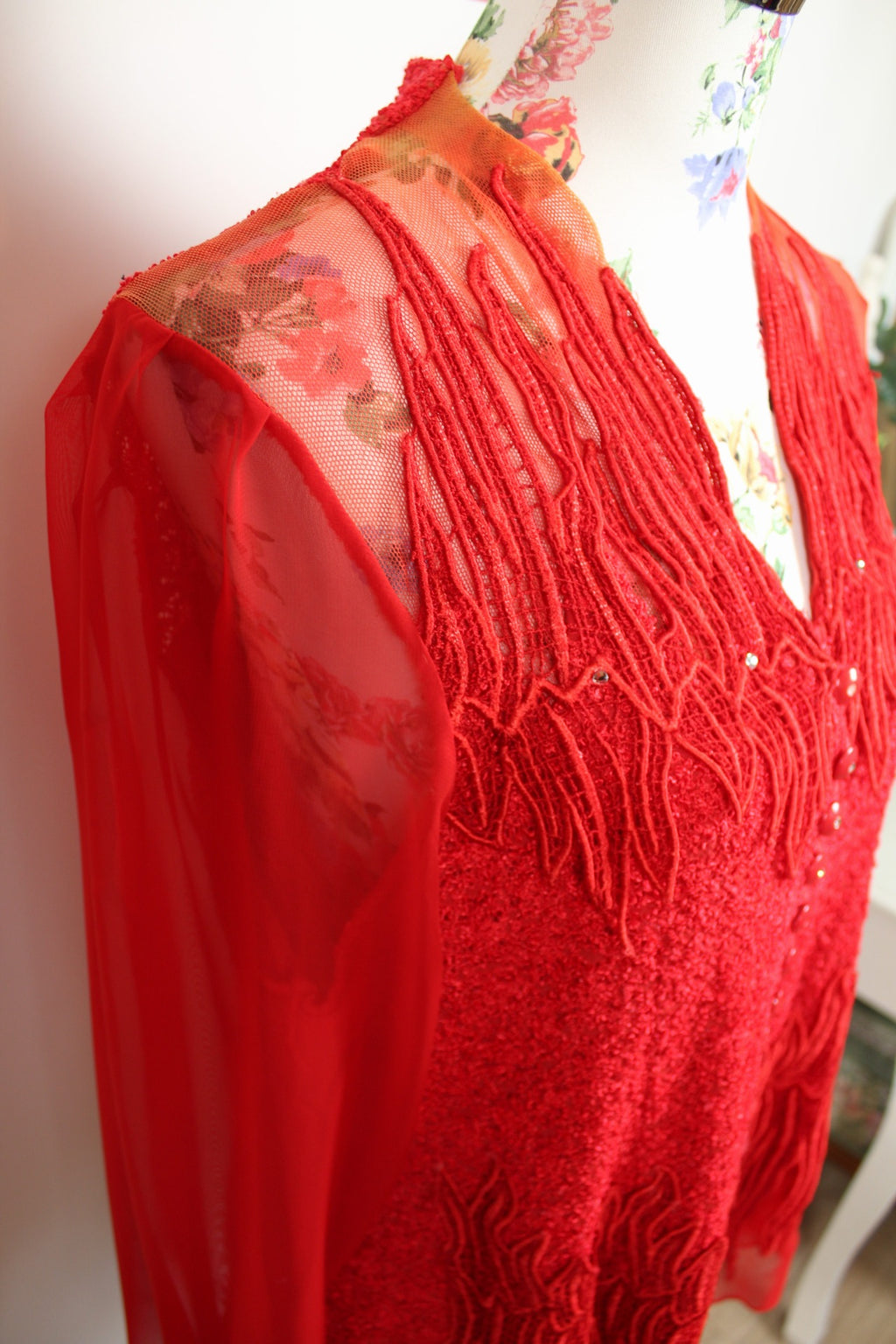 🎄Blouse rouge festive vintage 90's - dentelle, strass & manches transparentes - Look Noël glamour🎄