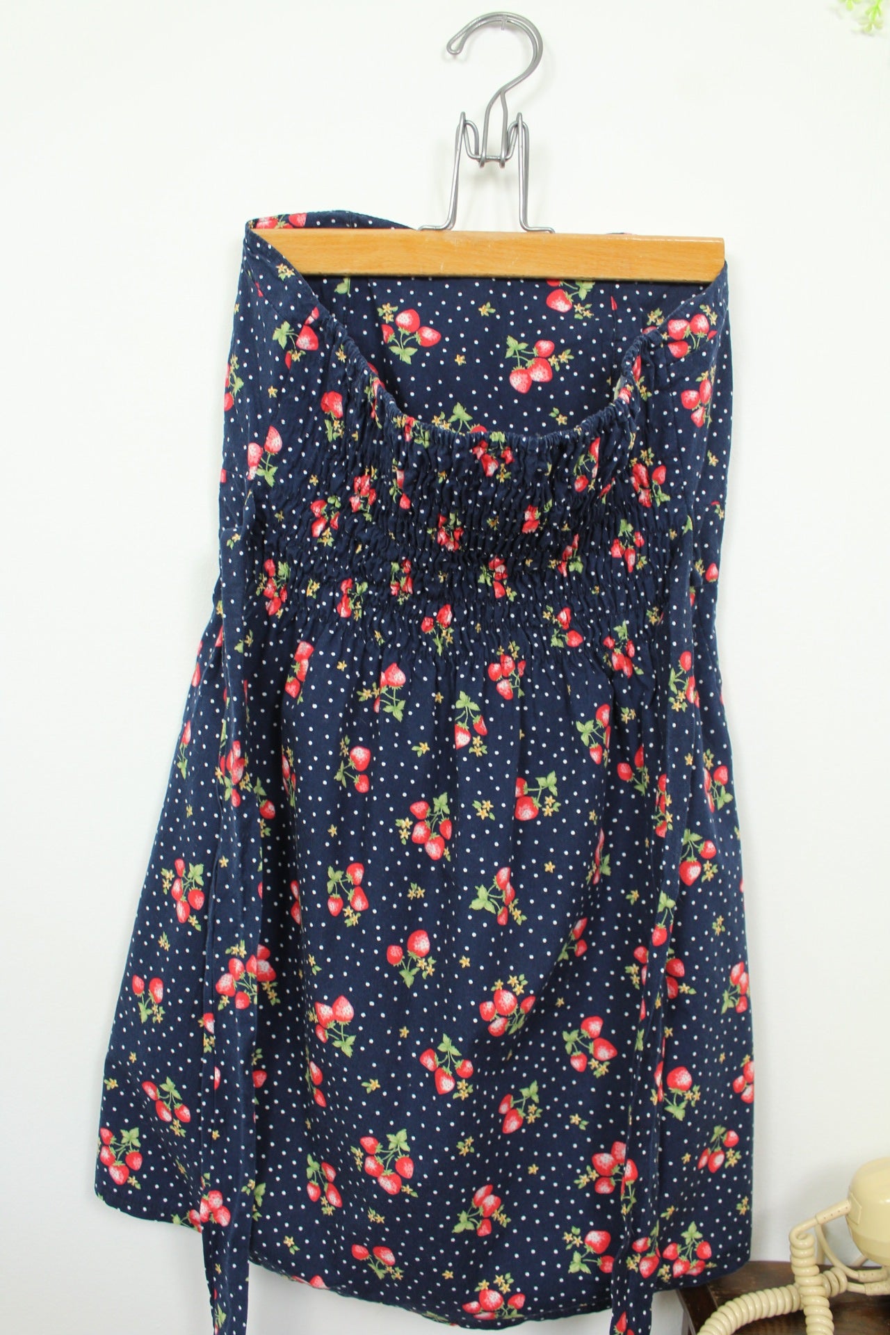 🌸🍒Robe pin-up/rockabilly bustier motif fraises en coton - Taille 38🍒🌸