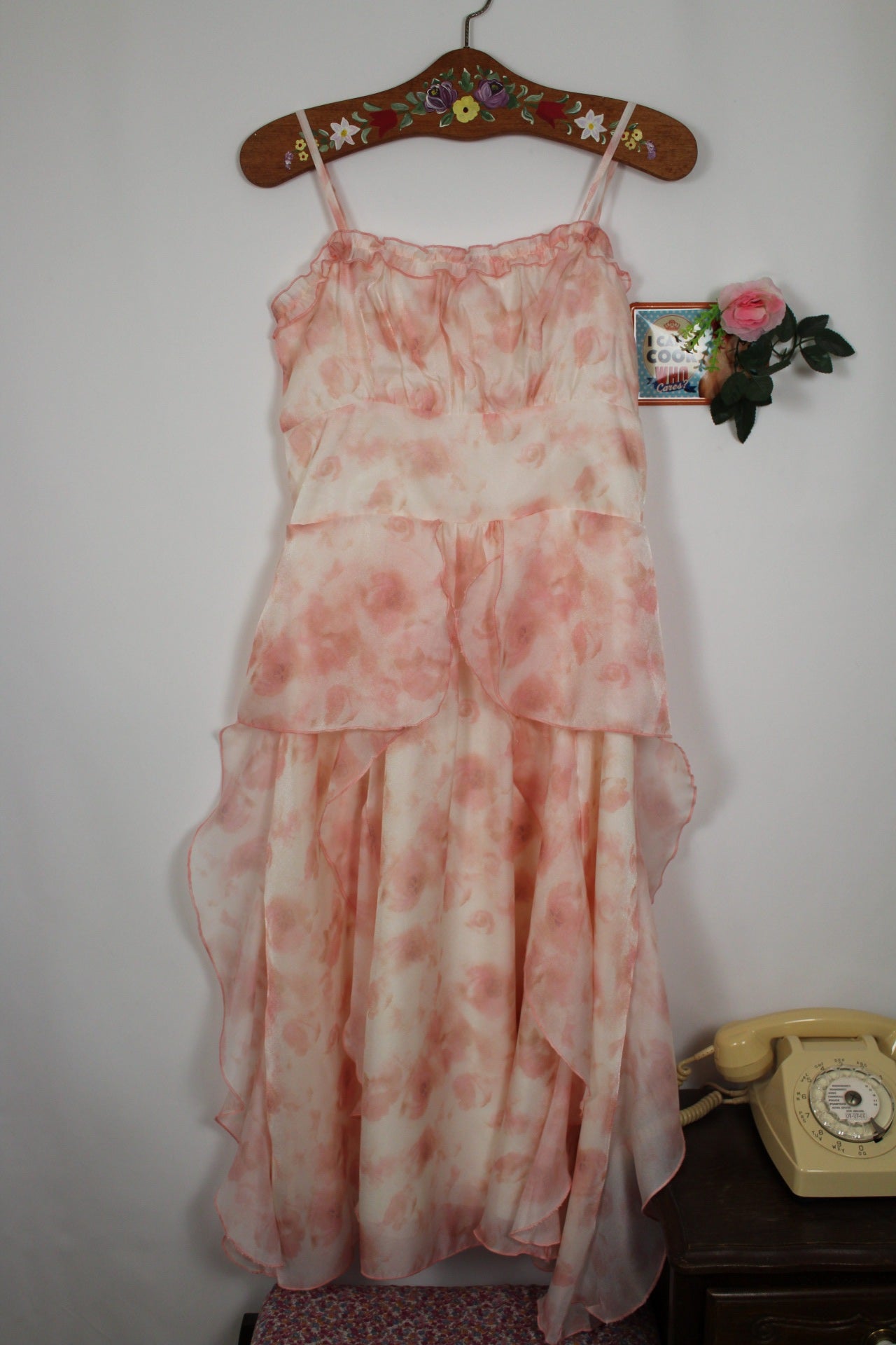 🌸🍒Robe Y2k romantique - volants effet pétales de fleurs & rose doux pailleté - Taille 38🍒🌸