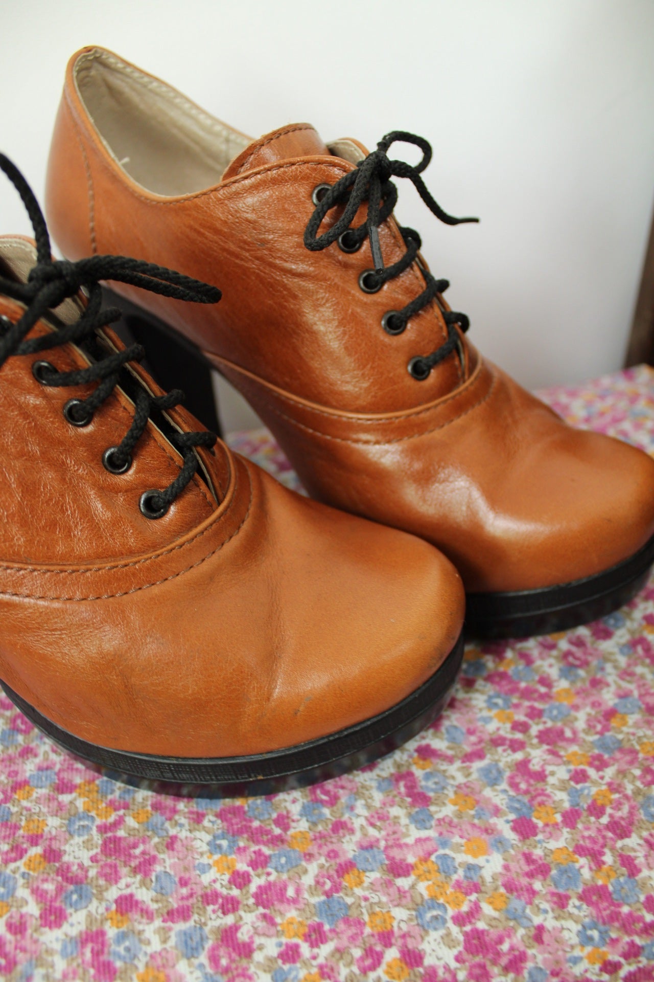 🌸🍒Derbies à talons en cuir marron type oxford rétro - pointure 39🍒🌸