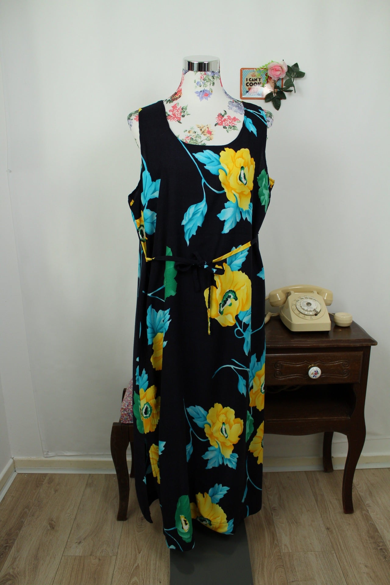 🌸🍒Robe longue vintage 90's bleue marine - fleurs jaunes ensoleillées XXL - Taille 42/44🍒🌸