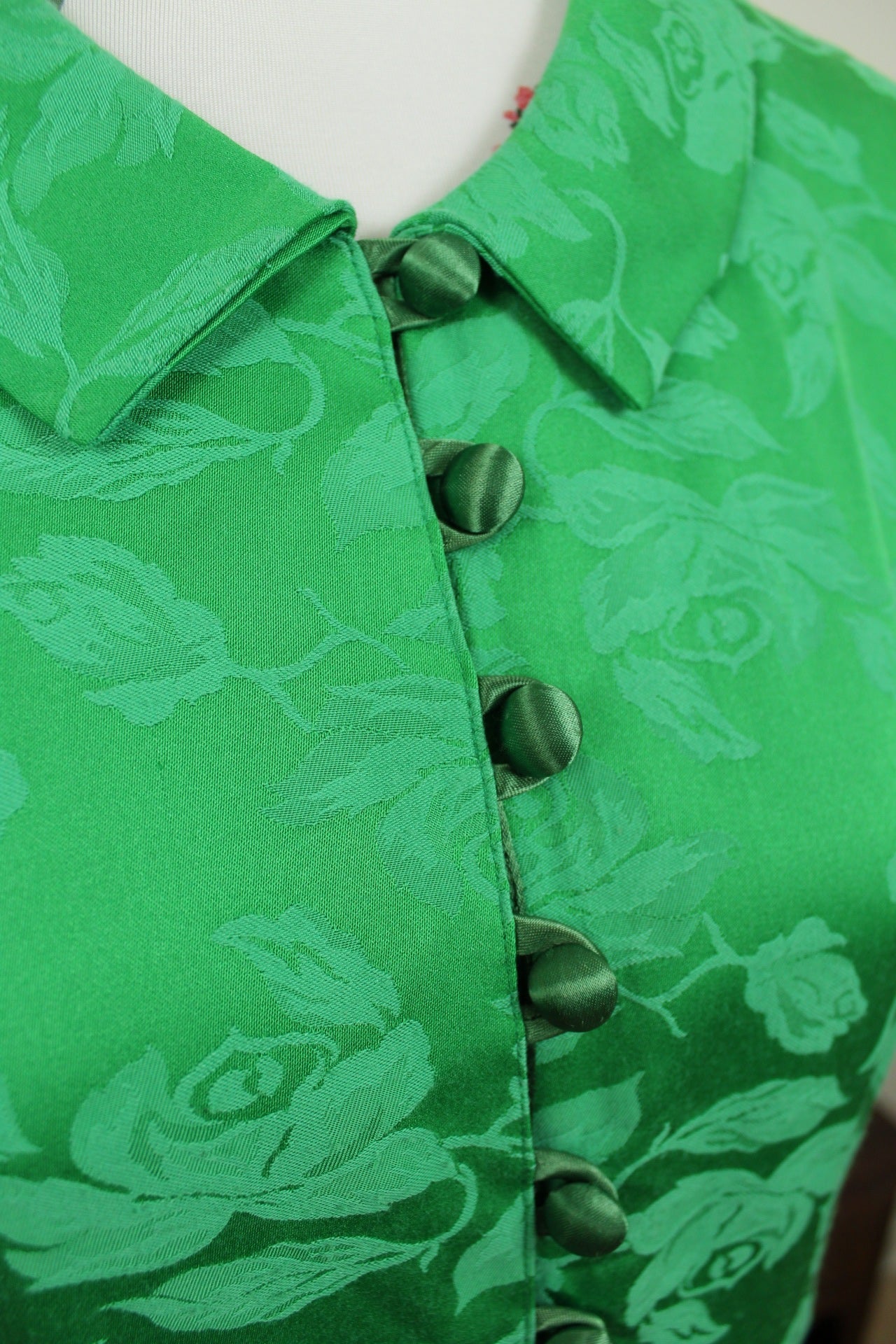 🌸🍒Robe vintage 80/90s romantique vert satiné & roses ton sur ton - Taille 40🍒🌸