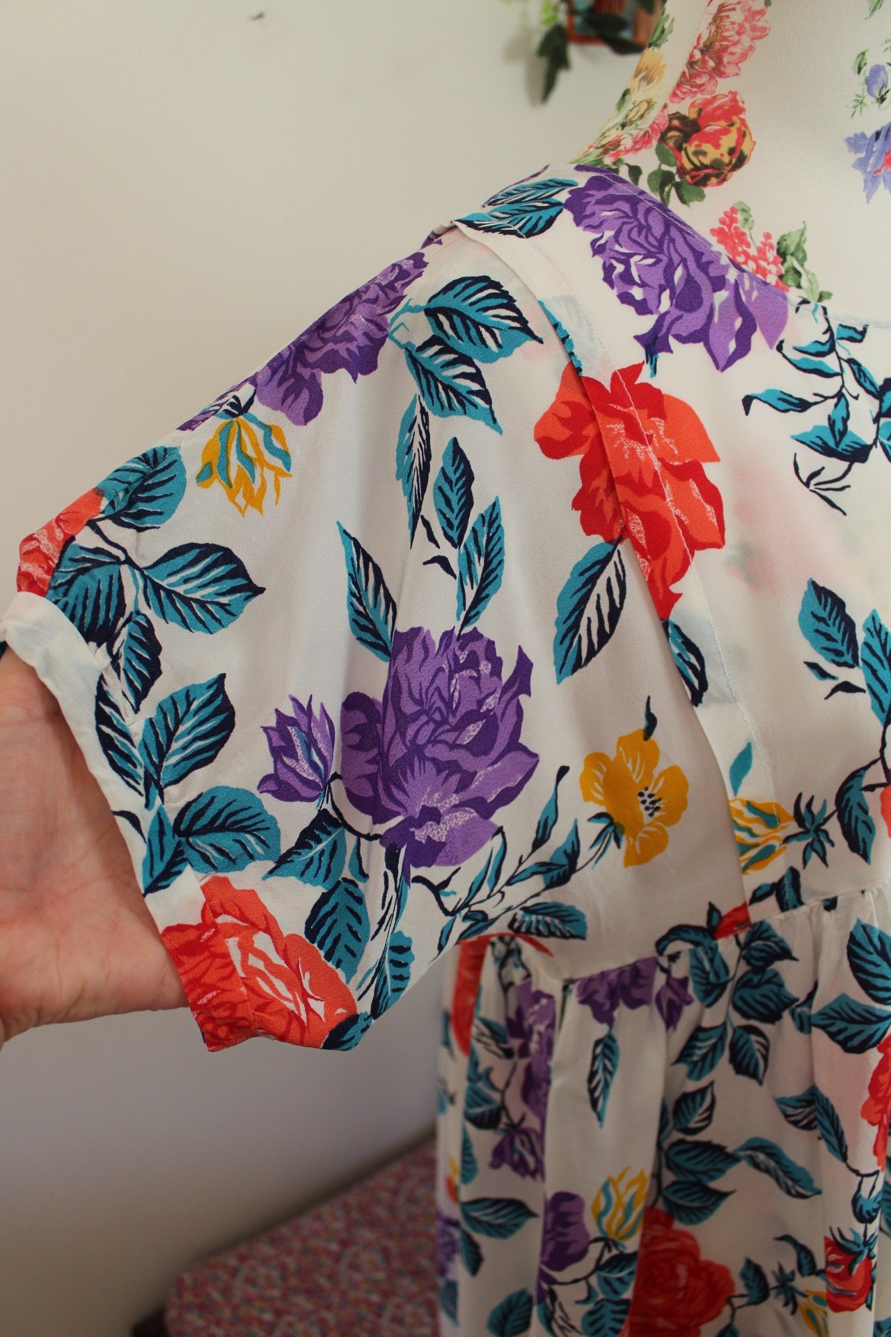 🌸🍒Robe vintage 80's blanche fleurie pep's - coupe & manches amples - Taille 38/40🍒🌸