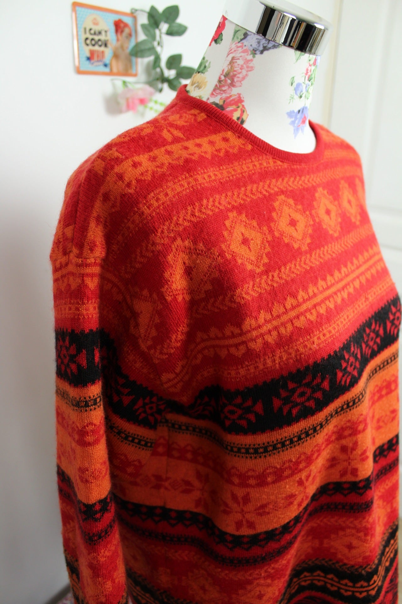 🌸🍒Pull vintage en laine 90's Symétrie rouge & noir - motifs graphiques - Taille 40/42🍒🌸