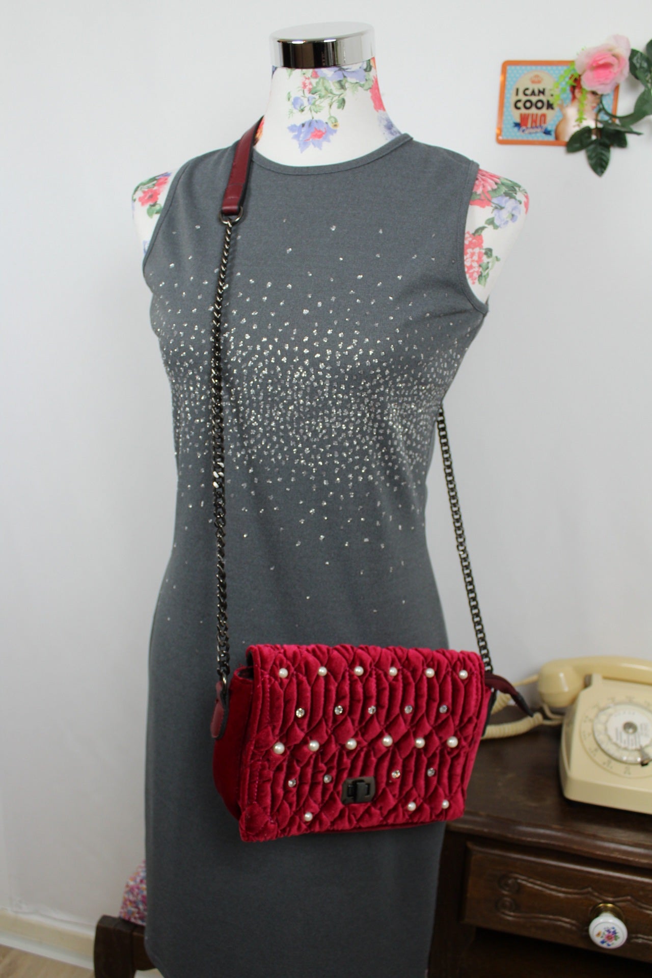 🌸🍒Sac de soirée velours framboise matelassé & perles nacrées🍒🌸