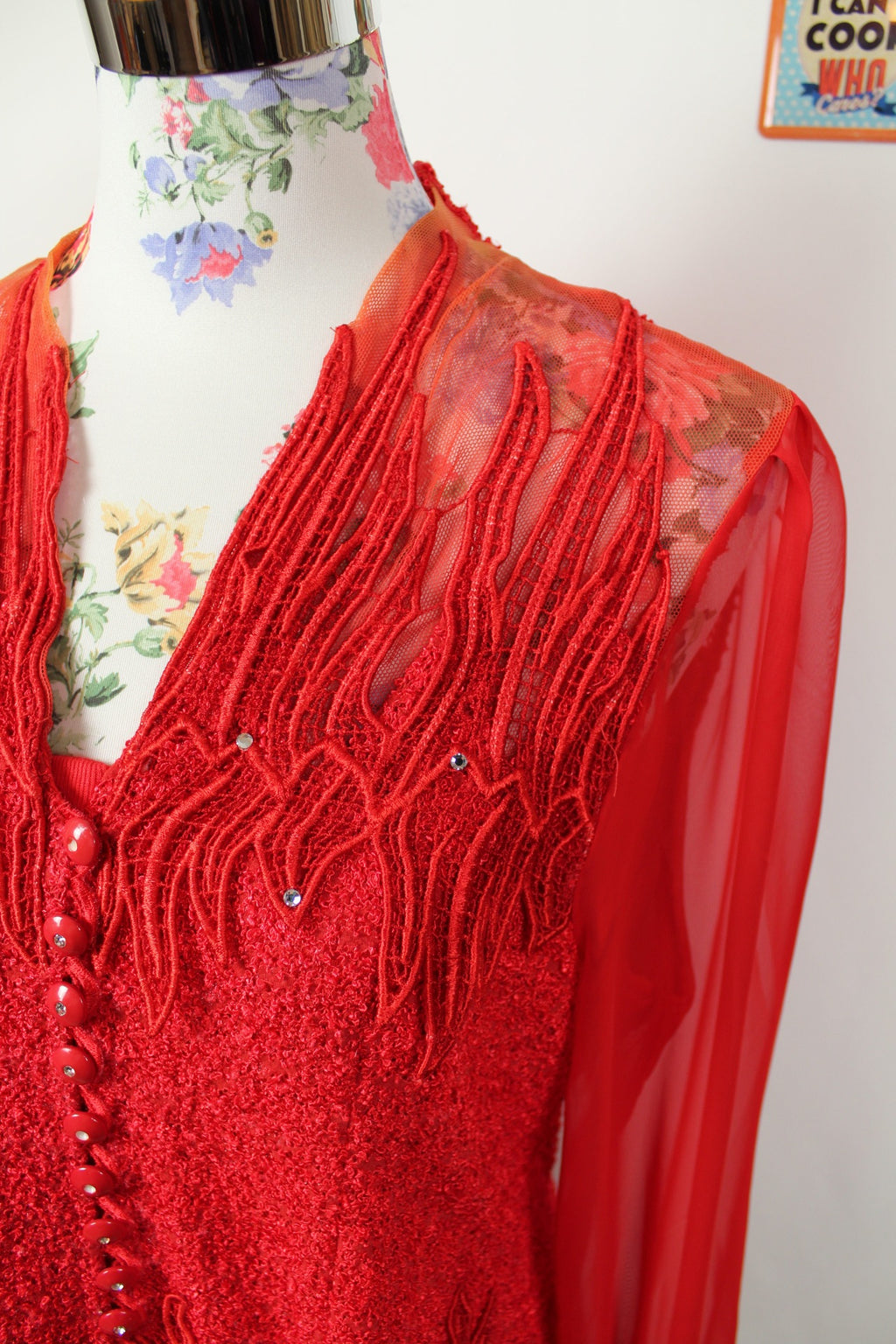 🎄Blouse rouge festive vintage 90's - dentelle, strass & manches transparentes - Look Noël glamour🎄