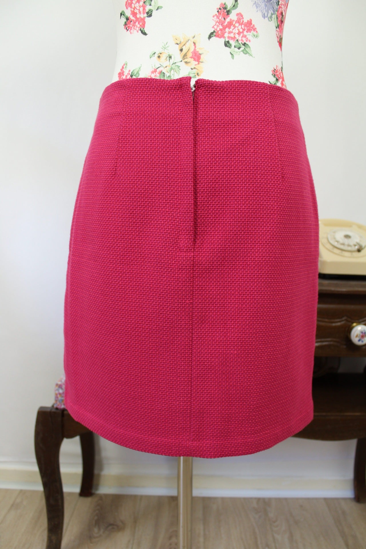 🍒🌸Jupe rose framboise Capsule - tissu épais façon portefeuille- Taille 38🌸🍒
