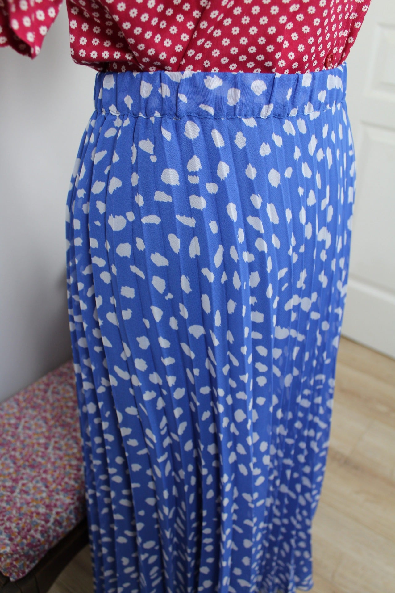 🌸🍒Jupe plissée vintage 80/90s bleue à pois - longueur midi - Taille 42/44🍒🌸